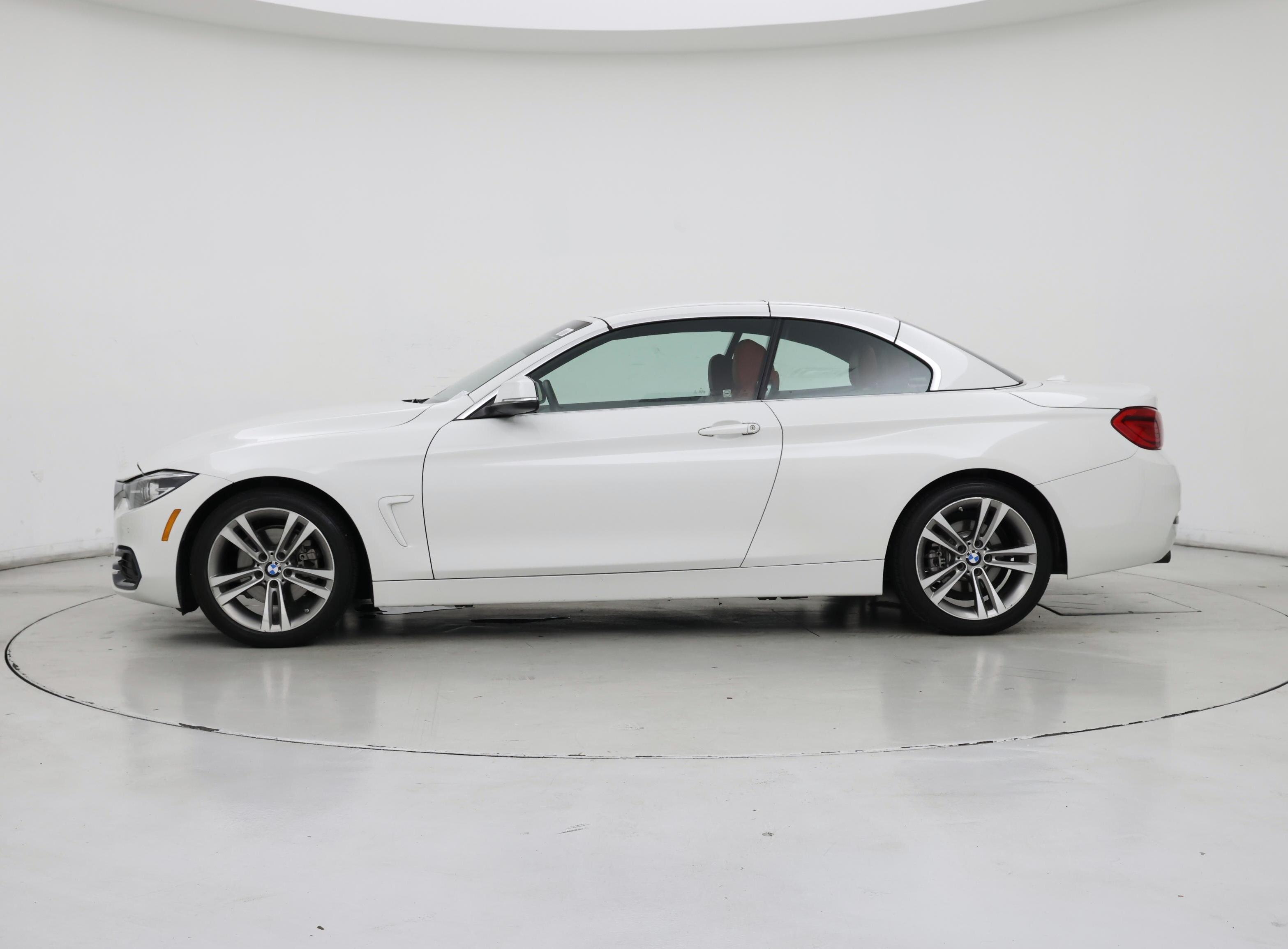 Thumbnail: 2019 BMW 4 Series - 3