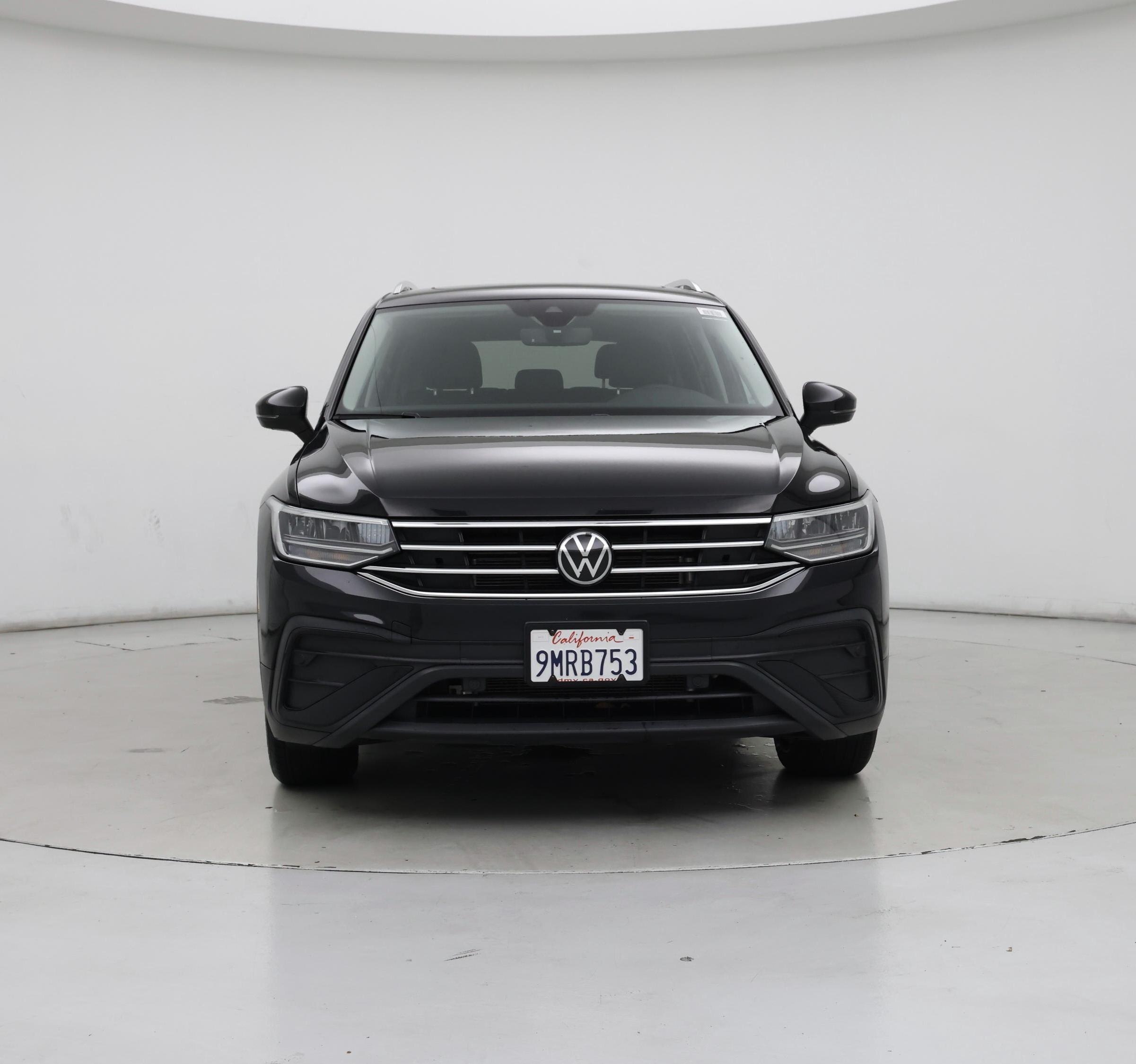 Thumbnail: 2022 Volkswagen Tiguan - 5