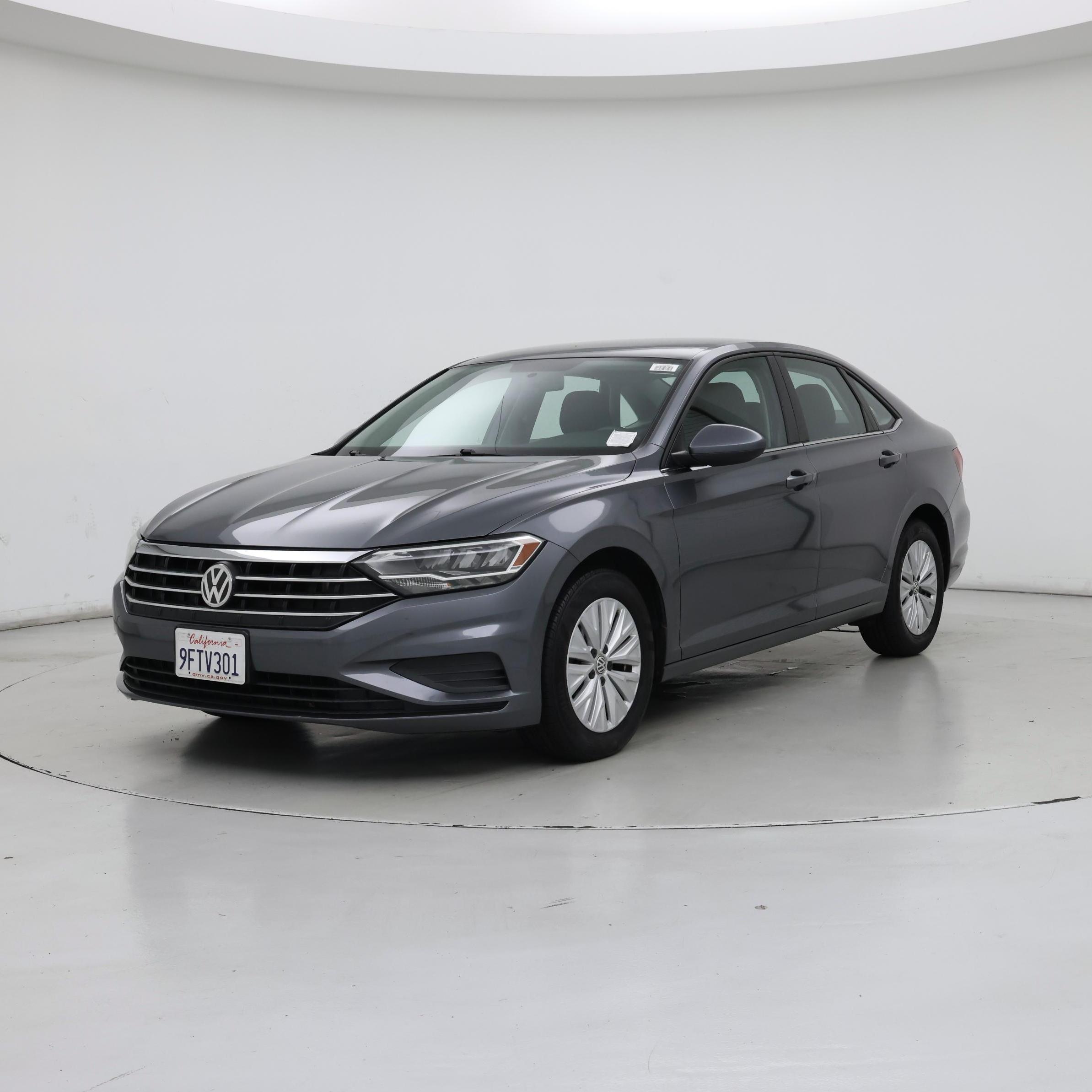 Thumbnail: 2019 Volkswagen Jetta - 4