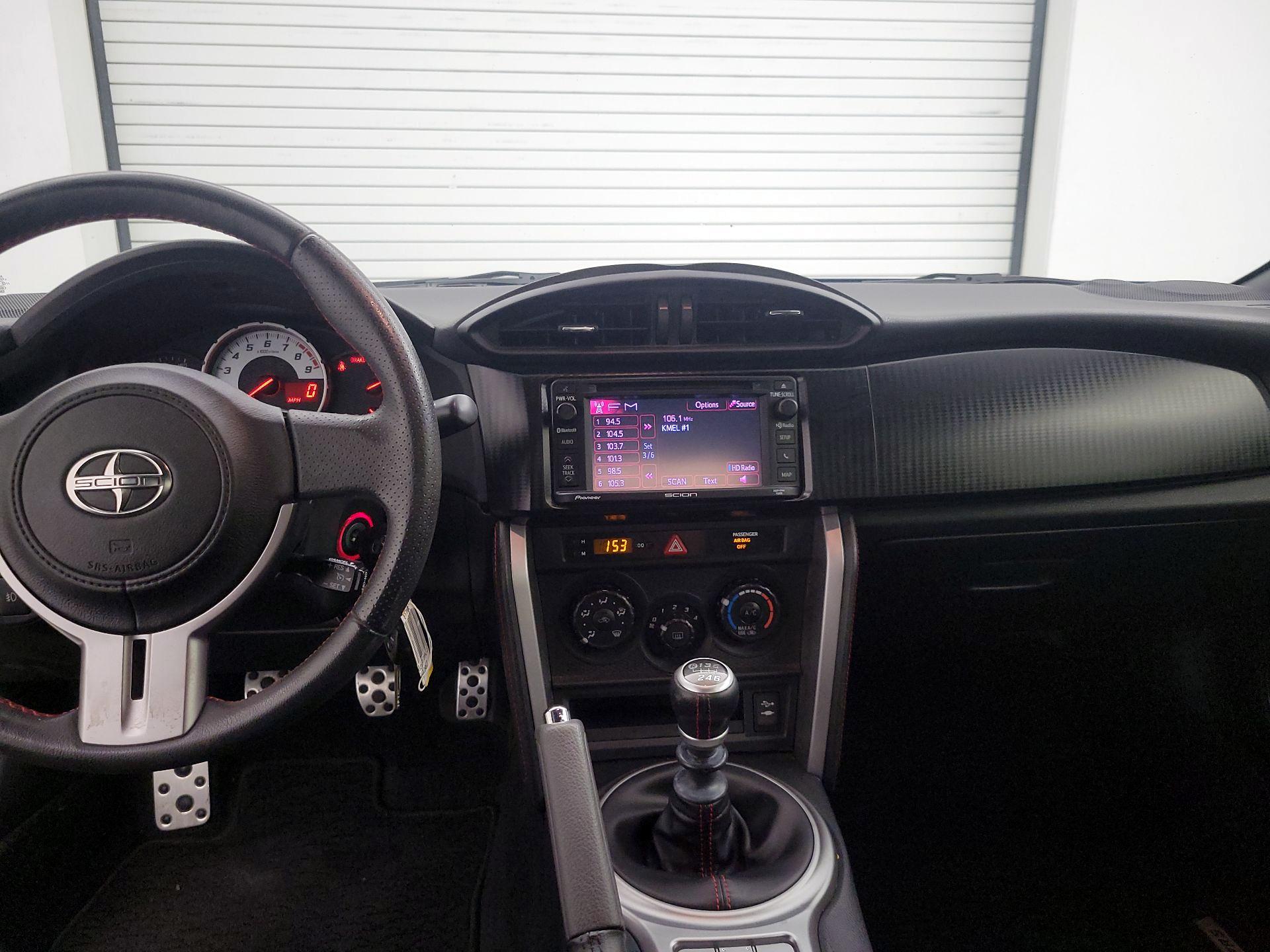 Thumbnail: 2014 Scion FR-S - 9