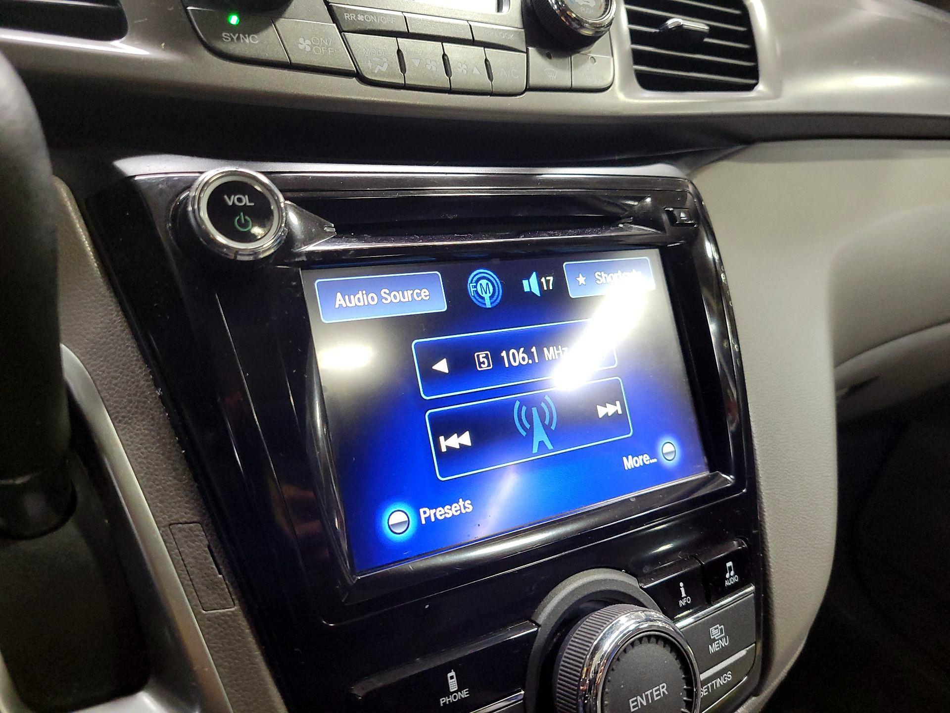 Thumbnail: 2014 Honda Odyssey - 15