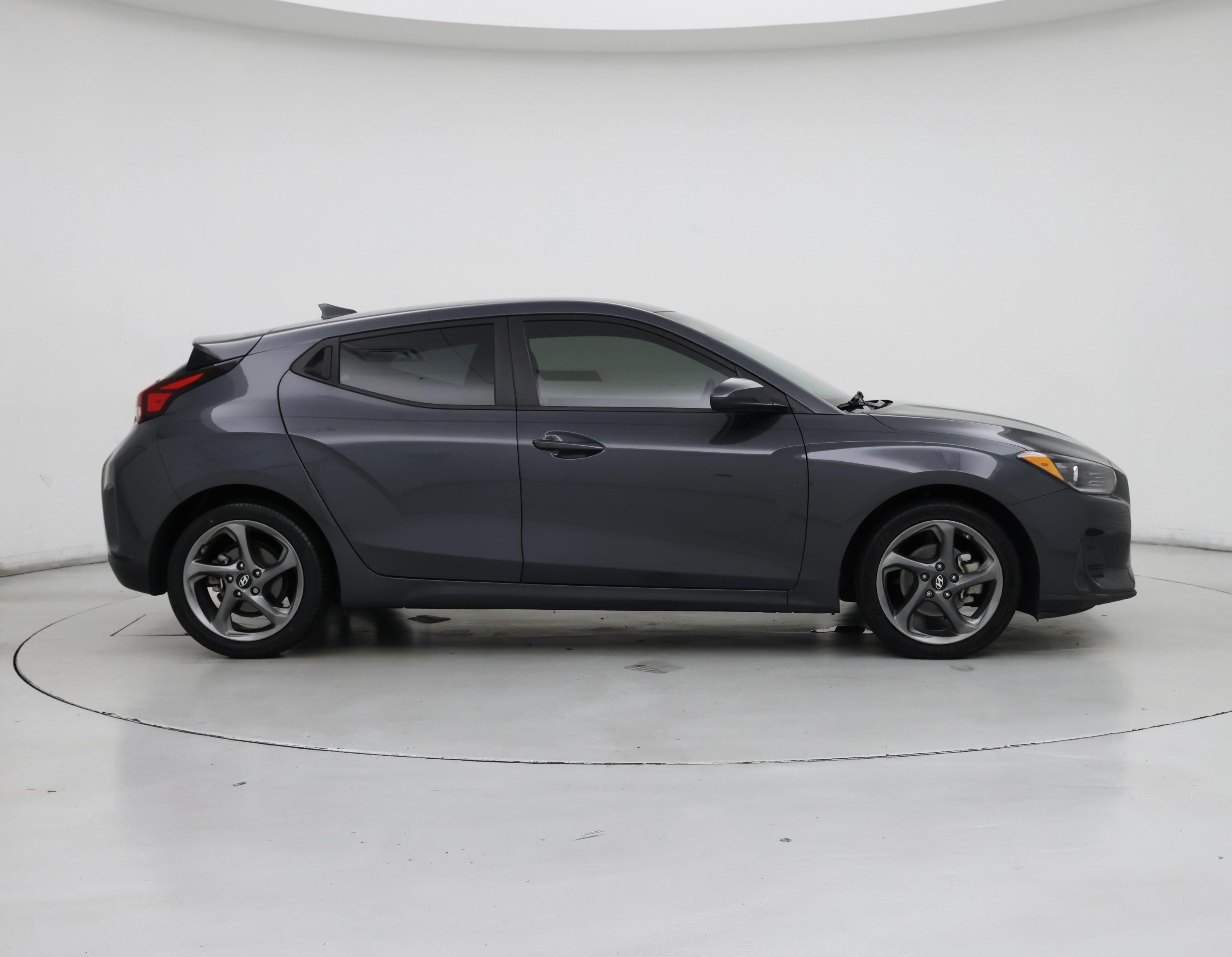 Thumbnail: 2019 Hyundai Veloster - 7