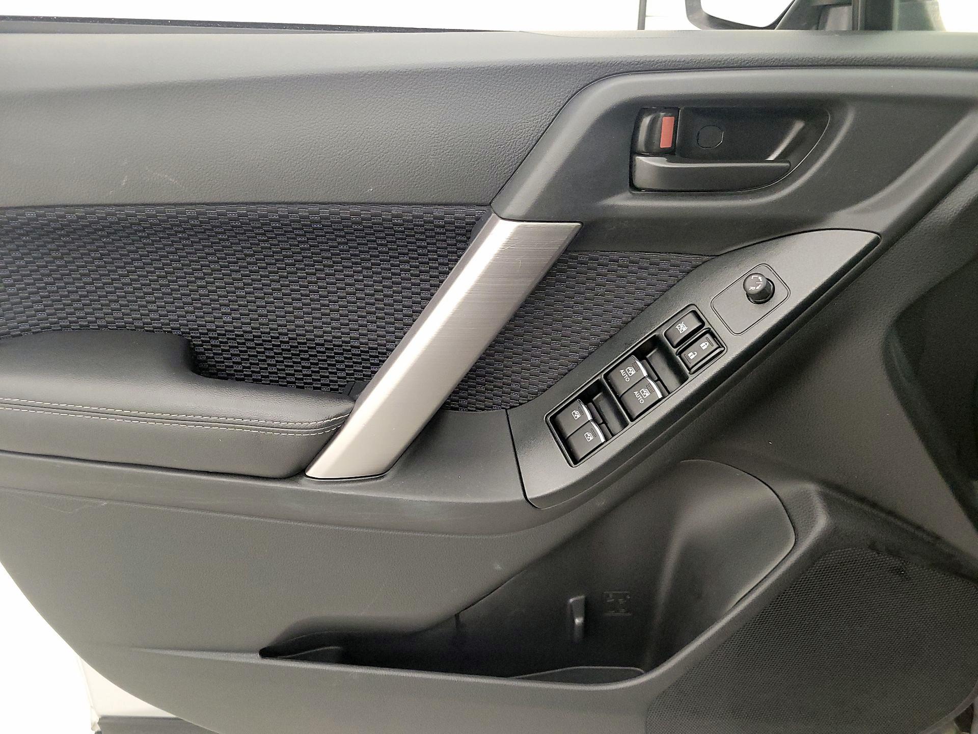 Thumbnail: 2018 Subaru Forester - 12