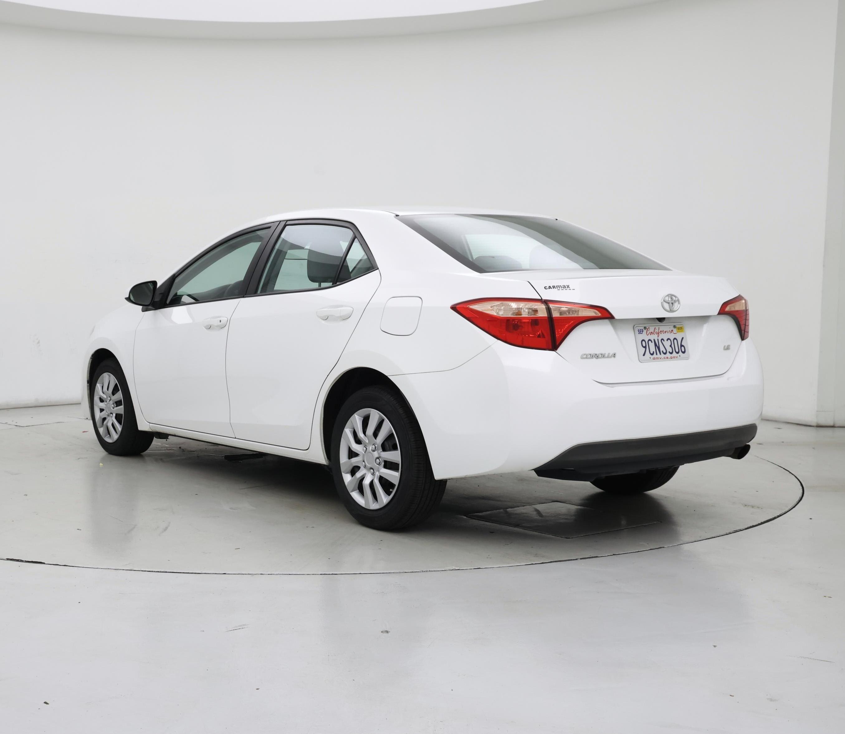 Thumbnail: 2018 Toyota Corolla - 2