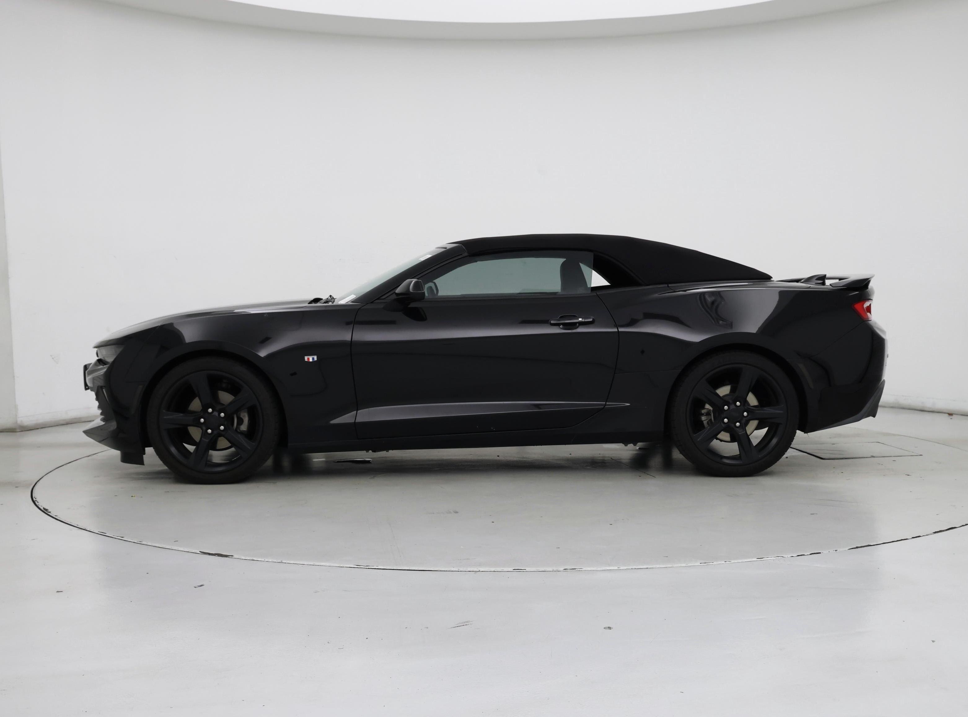 Thumbnail: 2018 Chevrolet Camaro - 3