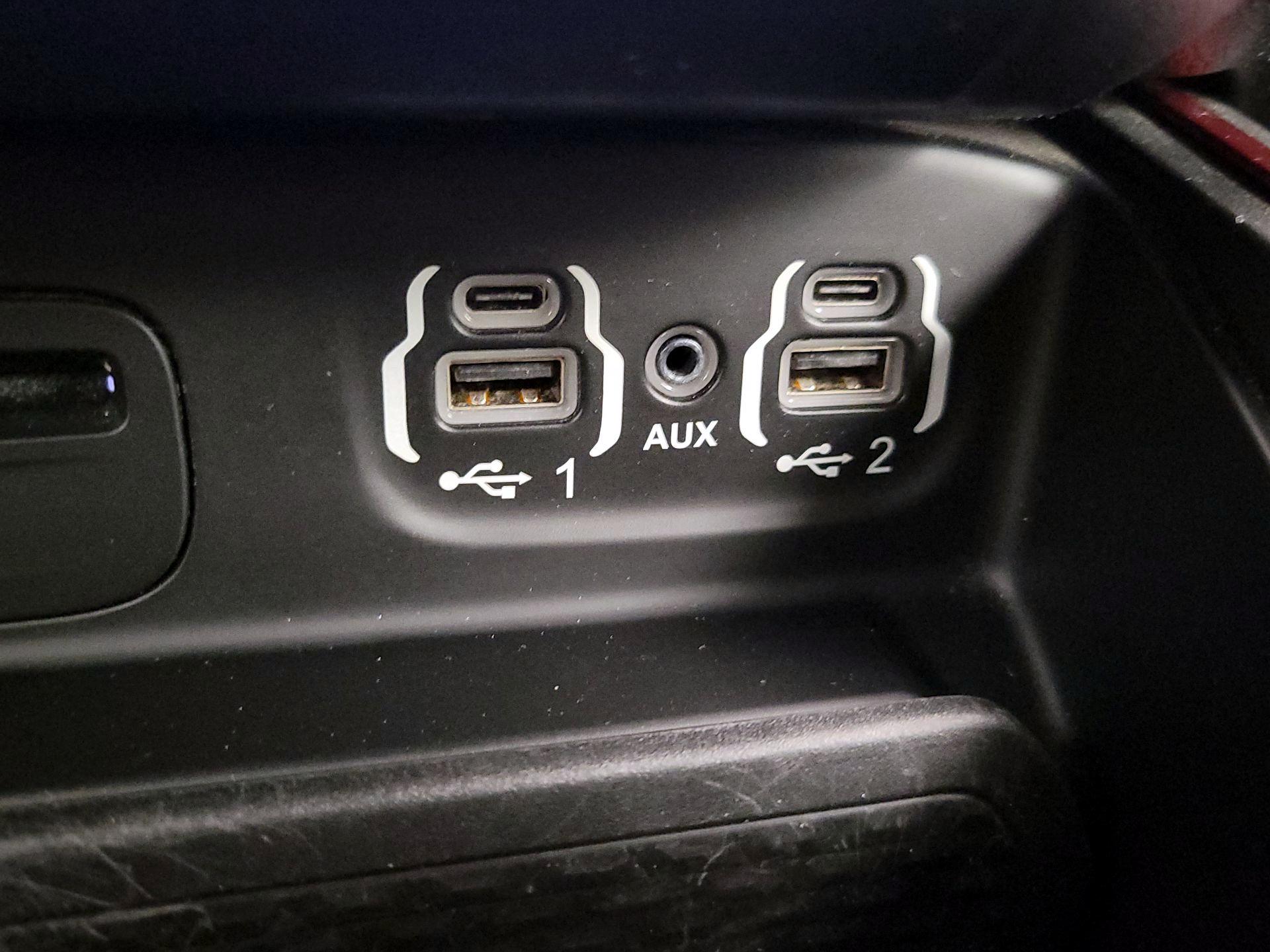 Thumbnail: 2019 RAM 1500 - 19