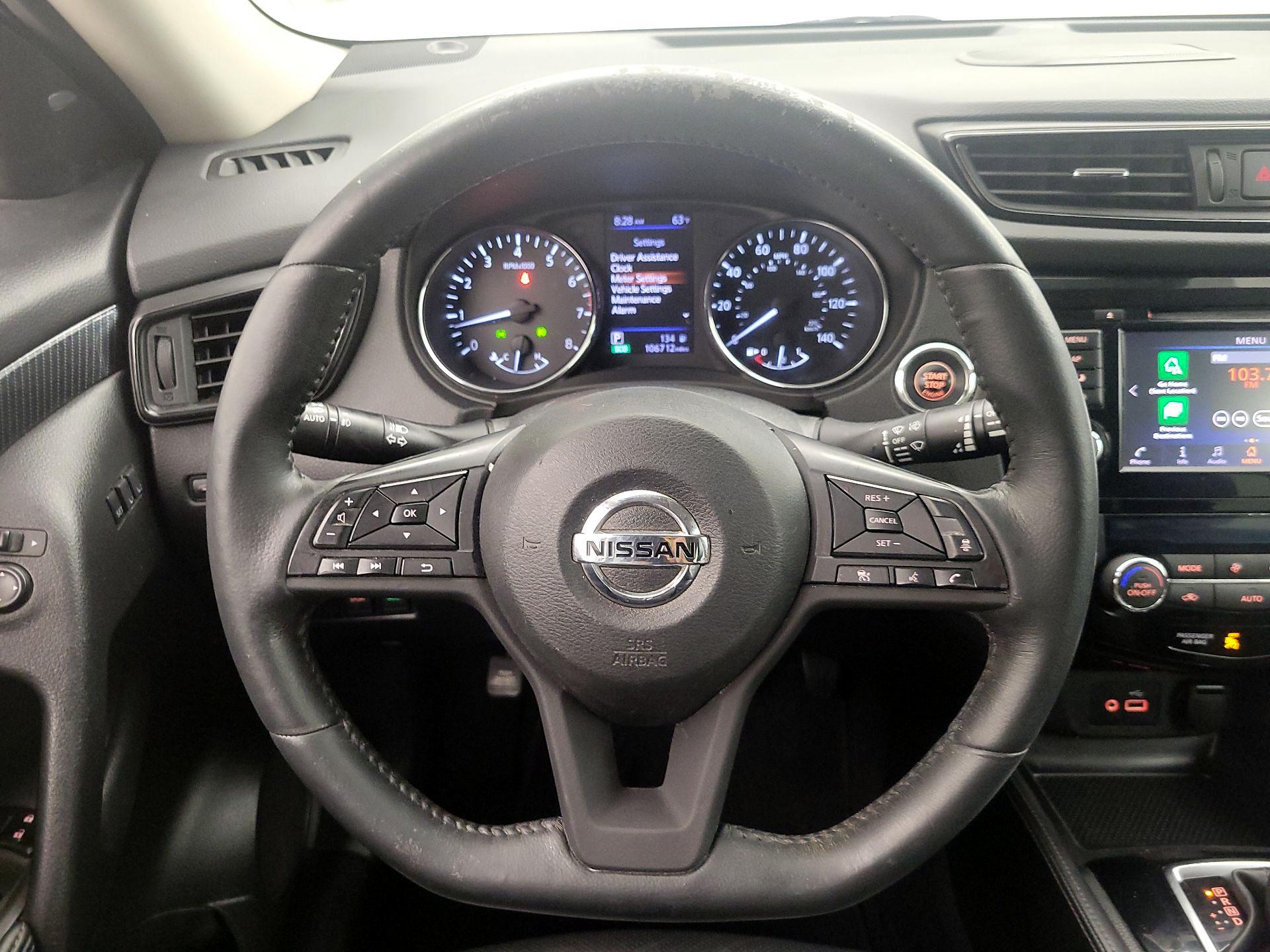 Thumbnail: 2018 Nissan Rogue - 10