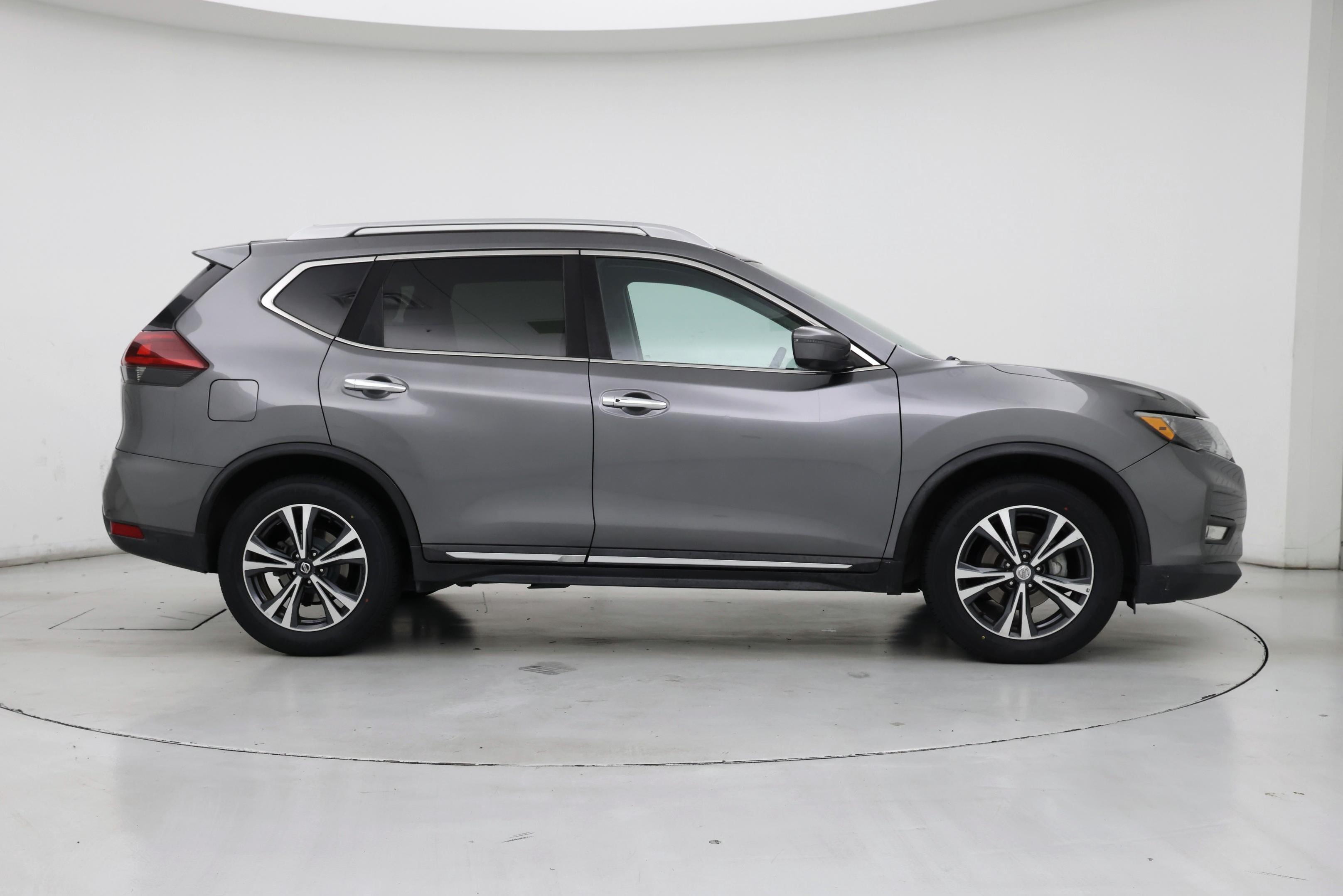 Thumbnail: 2018 Nissan Rogue - 7