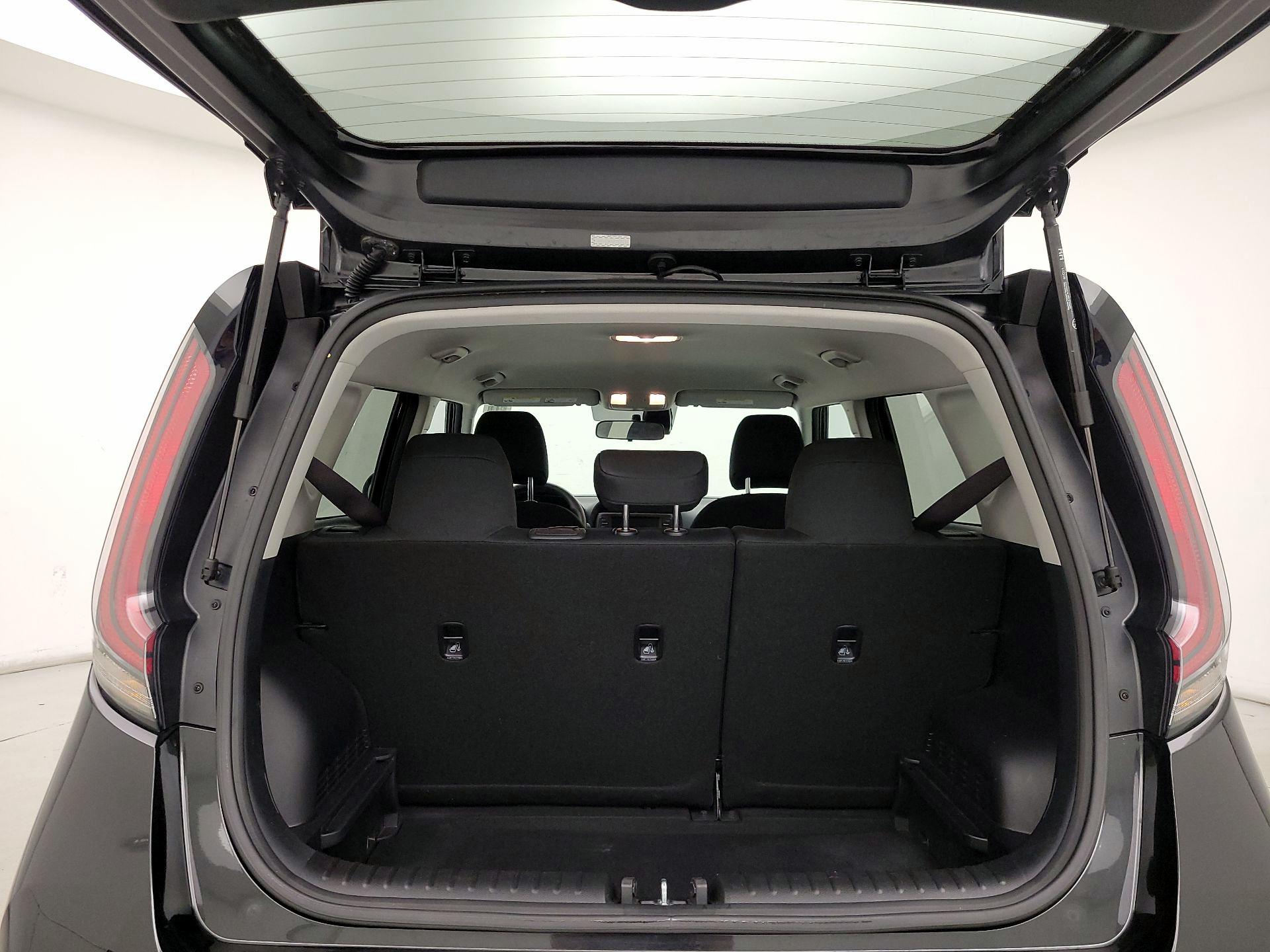 Thumbnail: 2023 Kia Soul - 20