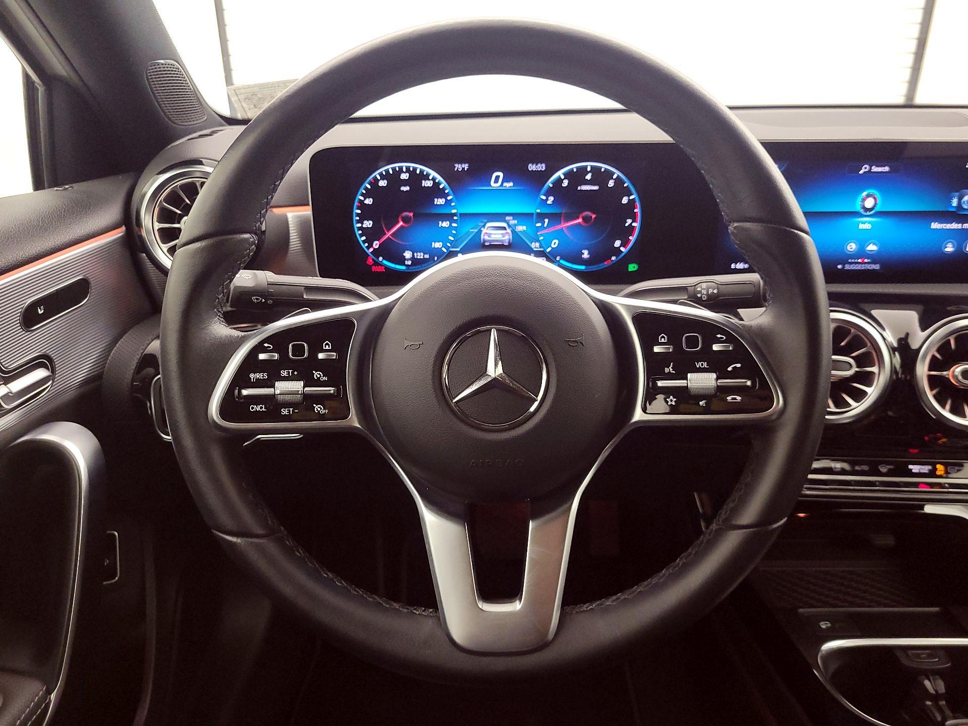 Thumbnail: 2020 Mercedes-Benz A-Class - 10