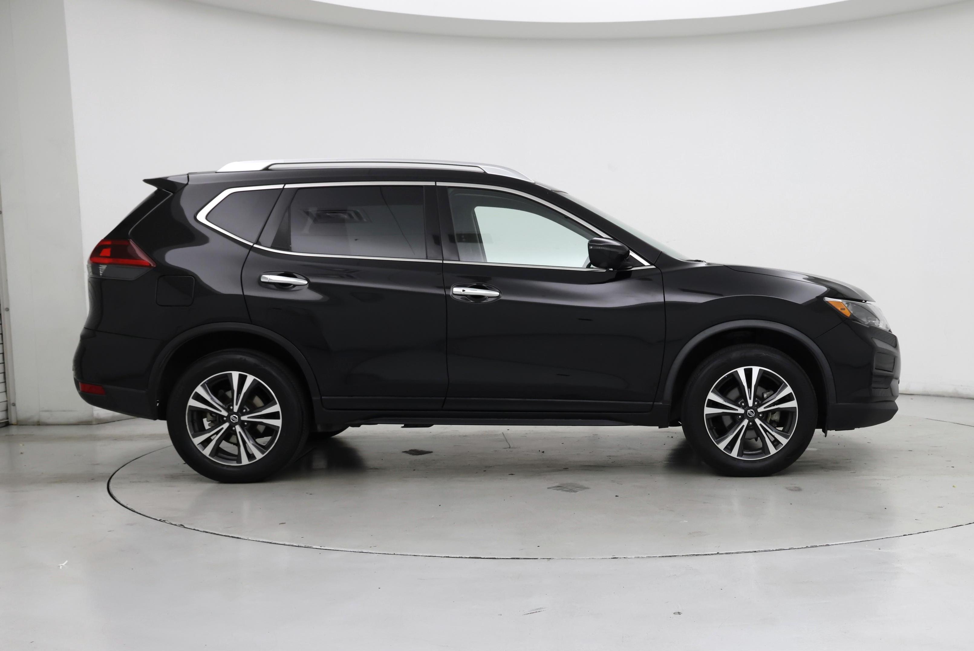 Thumbnail: 2020 Nissan Rogue - 7