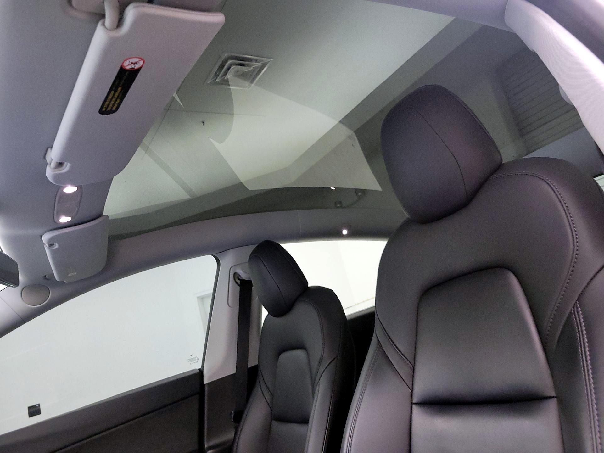 Thumbnail: 2021 Tesla Model Y - 18