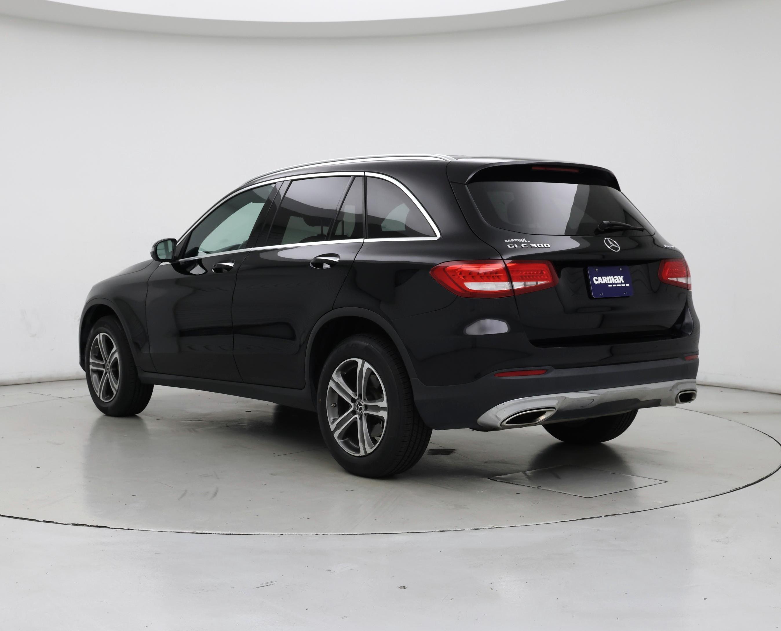 Thumbnail: 2019 Mercedes-Benz GLC - 2
