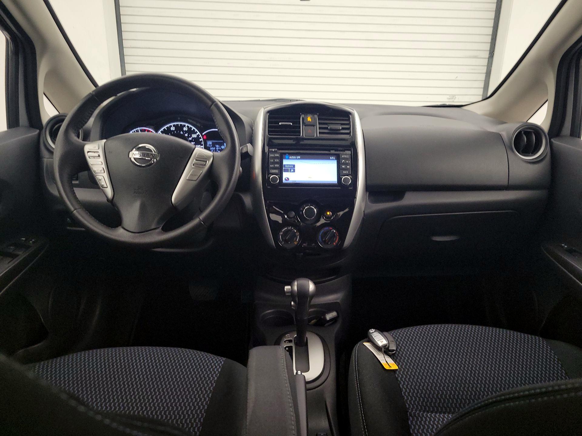 Thumbnail: 2015 Nissan Versa Note - 9