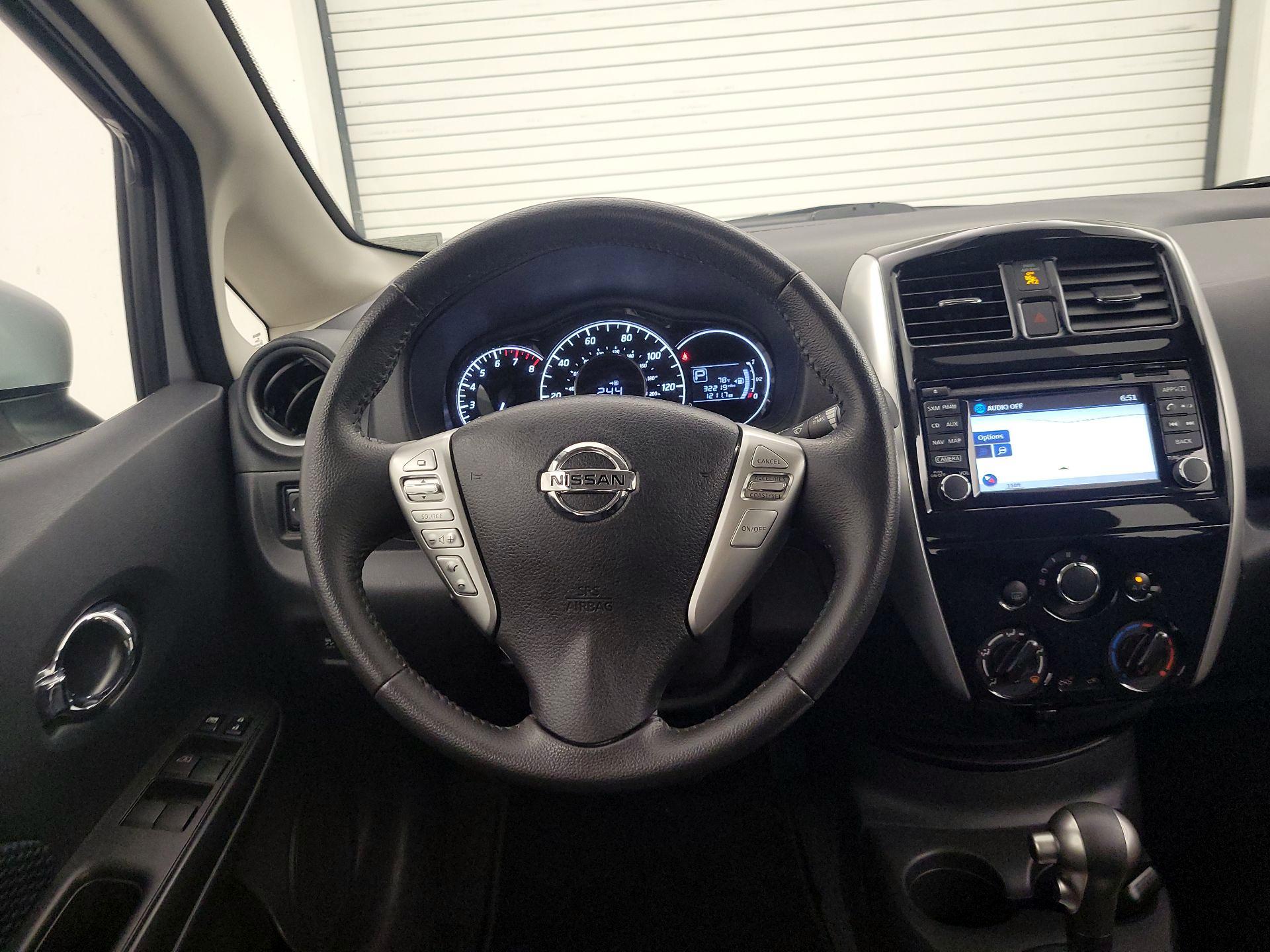 Thumbnail: 2015 Nissan Versa Note - 10