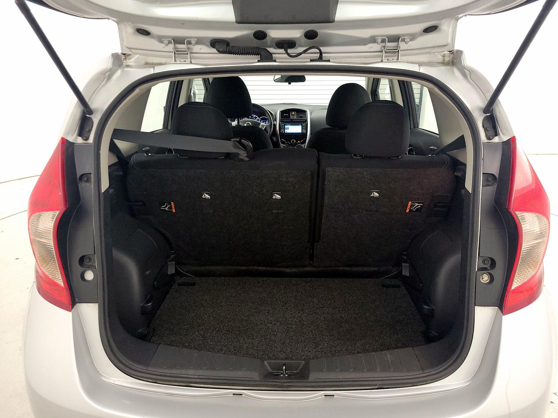 Thumbnail: 2015 Nissan Versa Note - 19