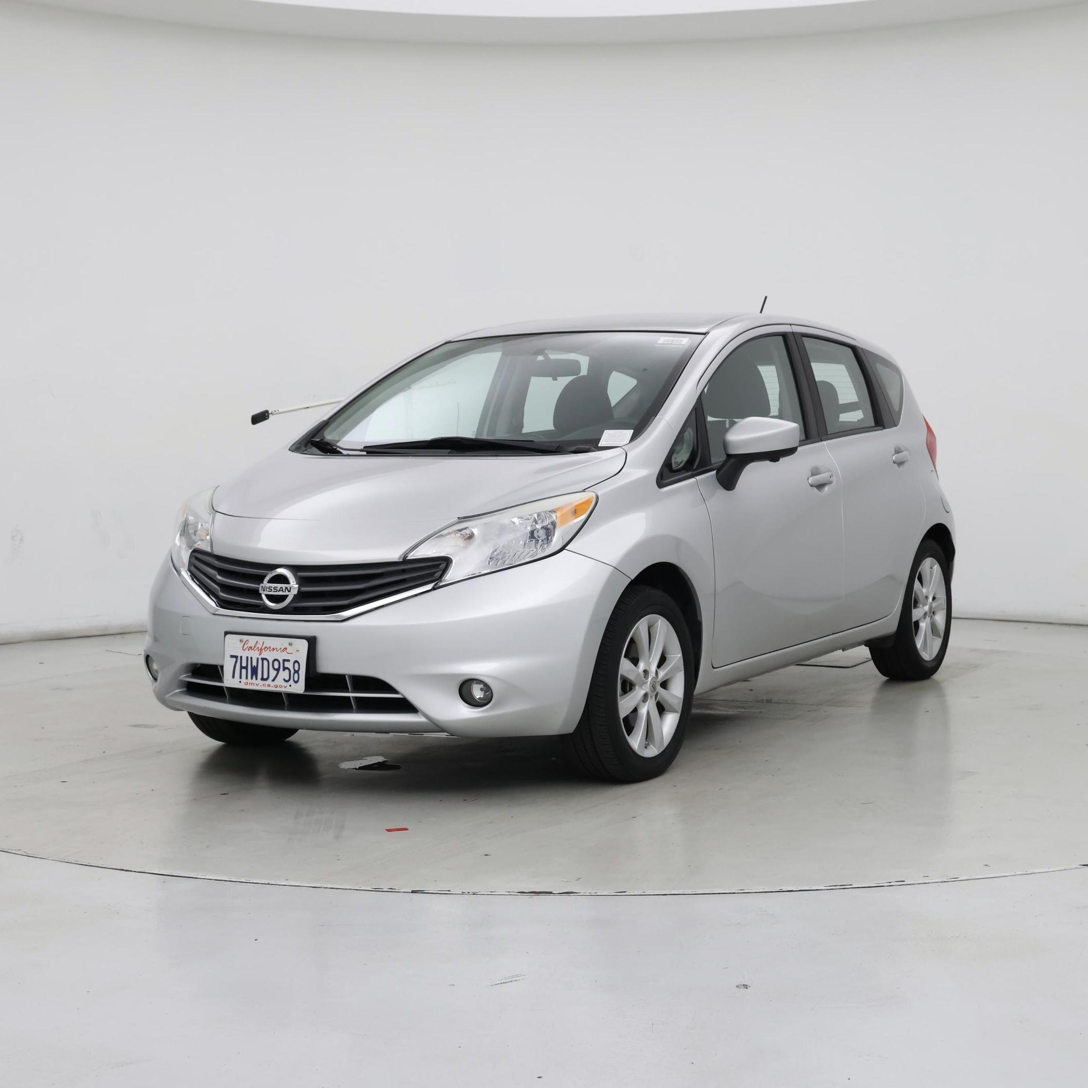 Thumbnail: 2015 Nissan Versa Note - 4