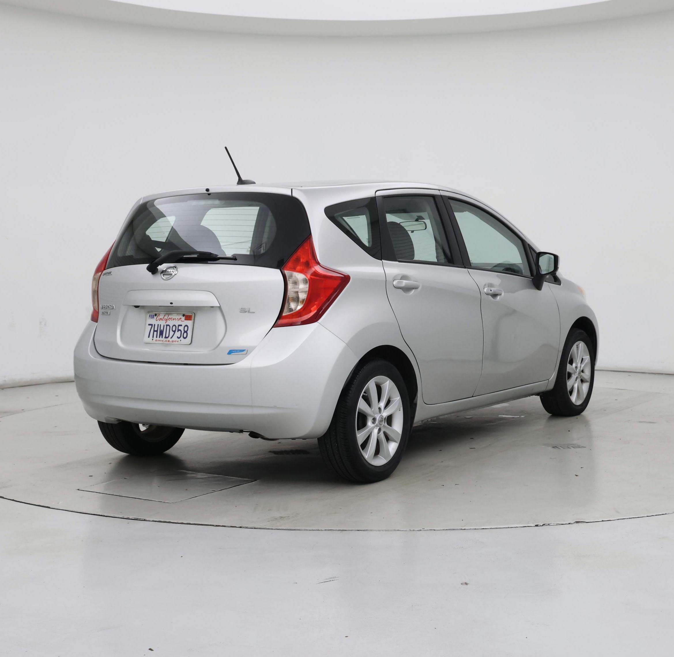 Thumbnail: 2015 Nissan Versa Note - 8