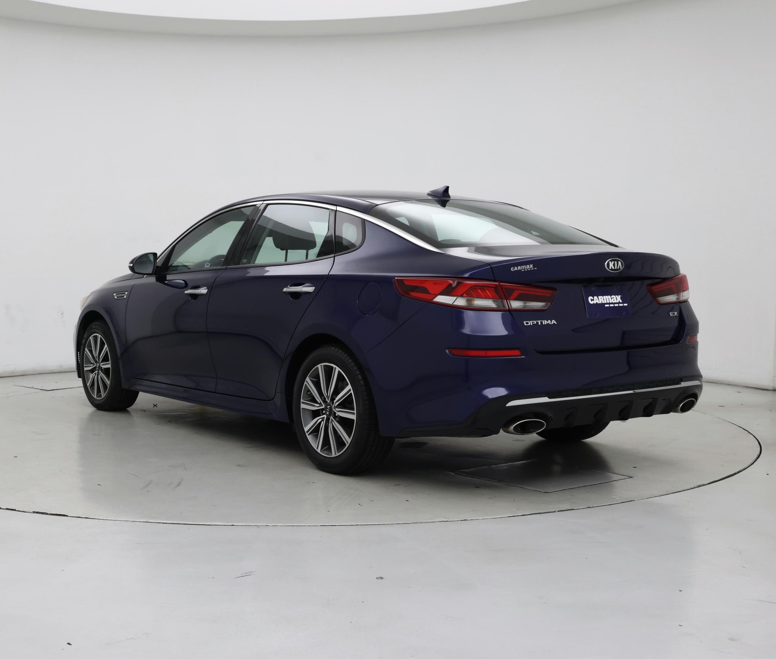 Thumbnail: 2020 Kia Optima - 2
