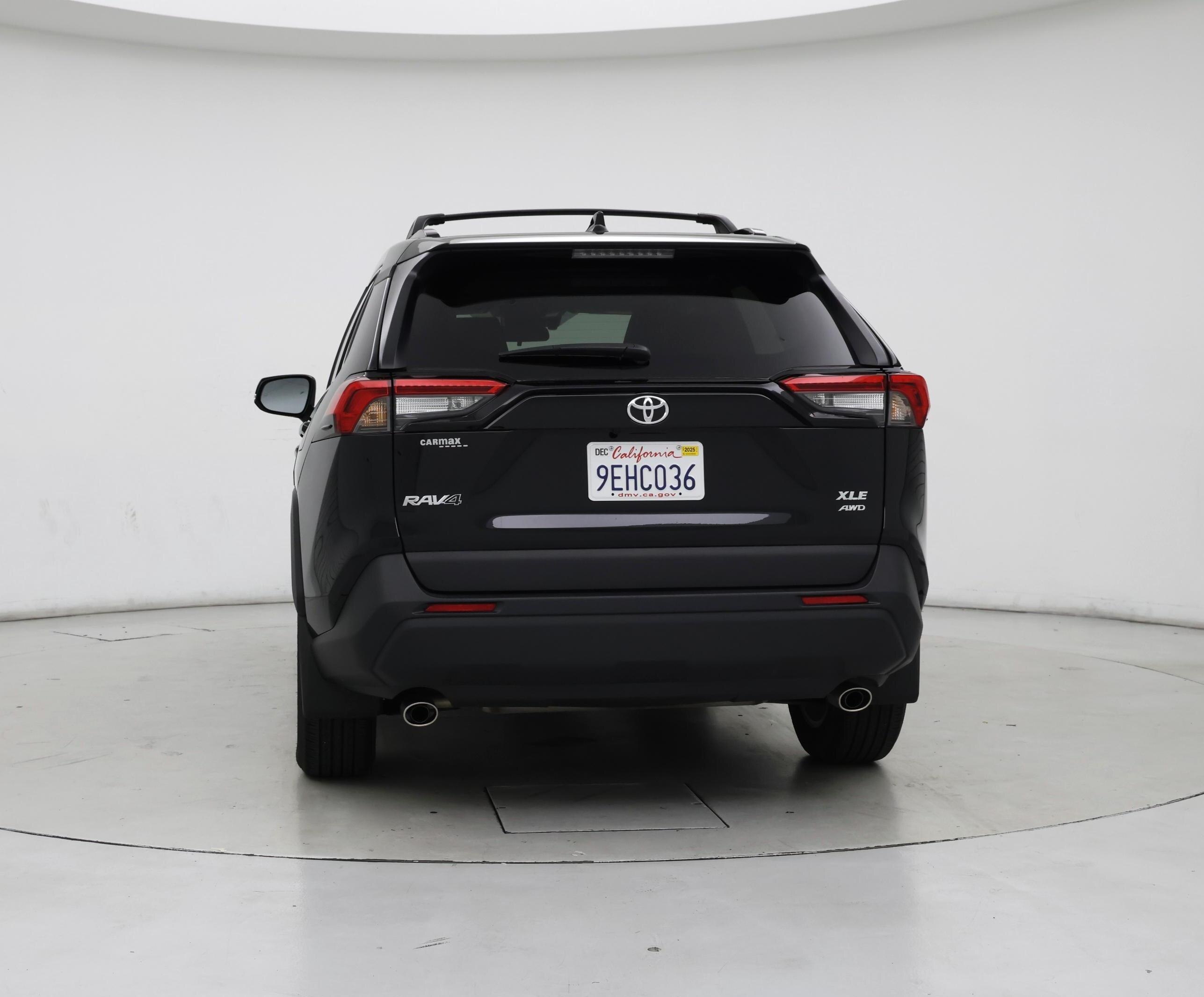 Thumbnail: 2022 Toyota RAV4 - 6