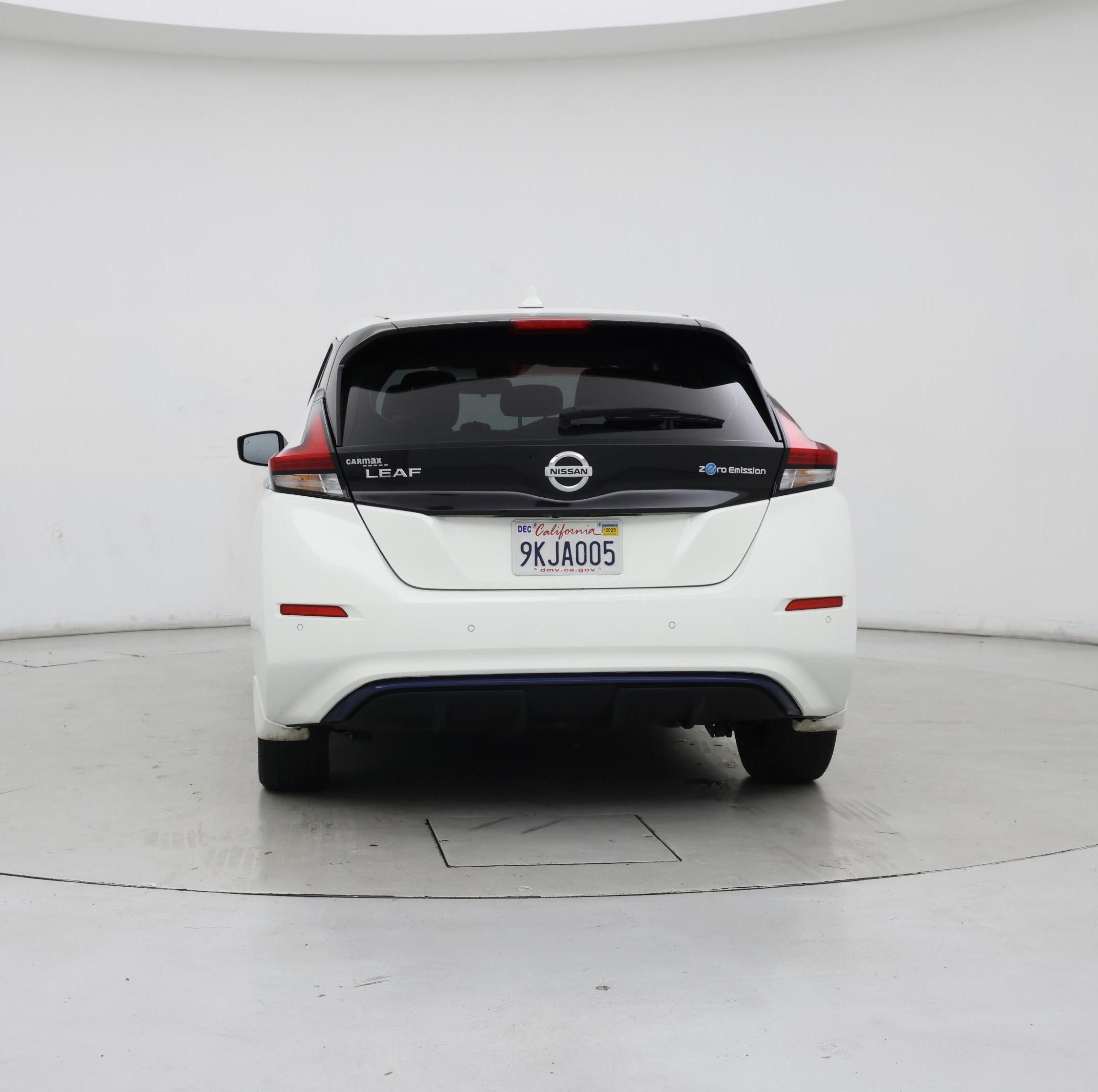 Thumbnail: 2022 Nissan Leaf - 6