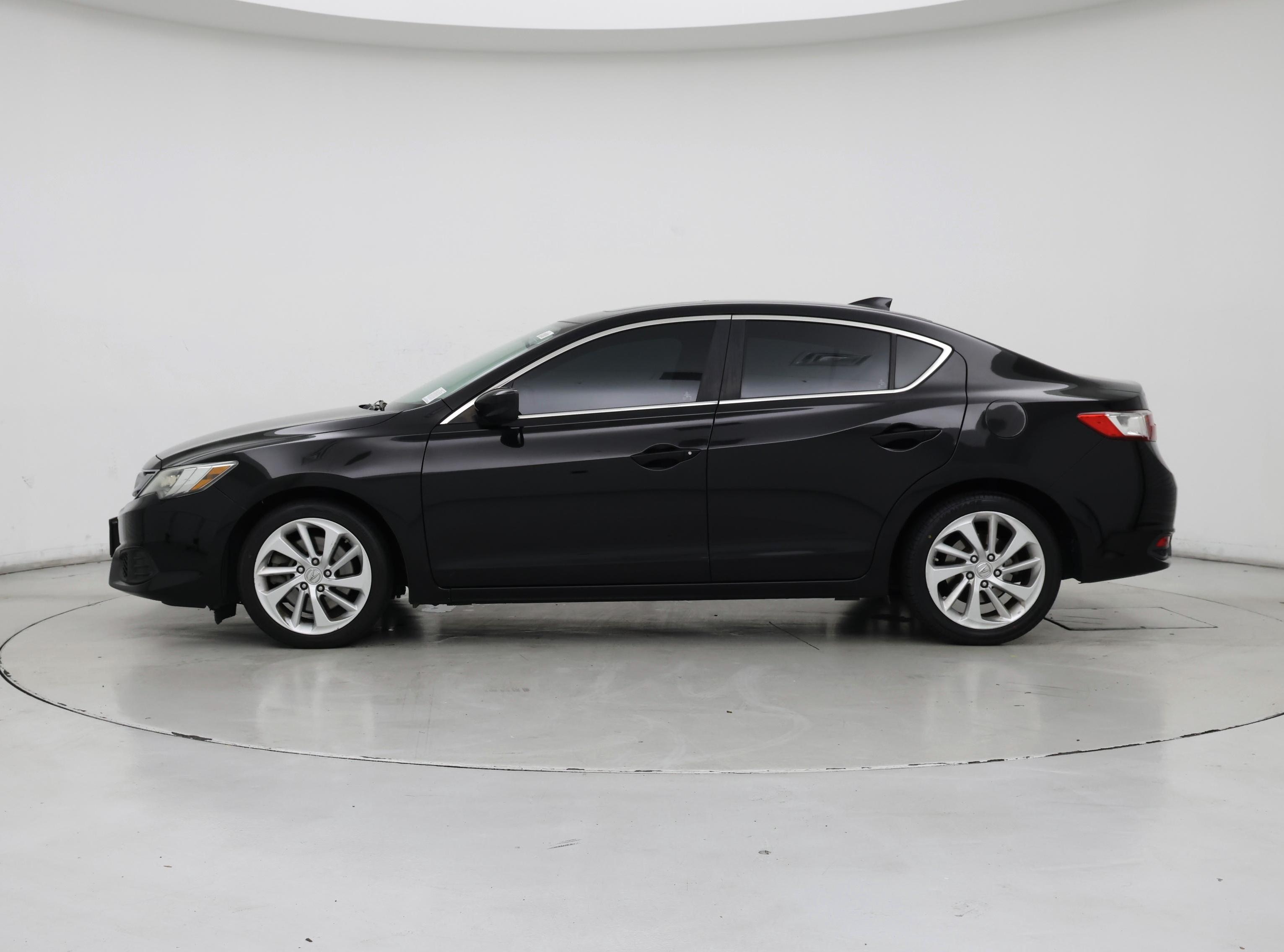 Thumbnail: 2016 Acura ILX - 3