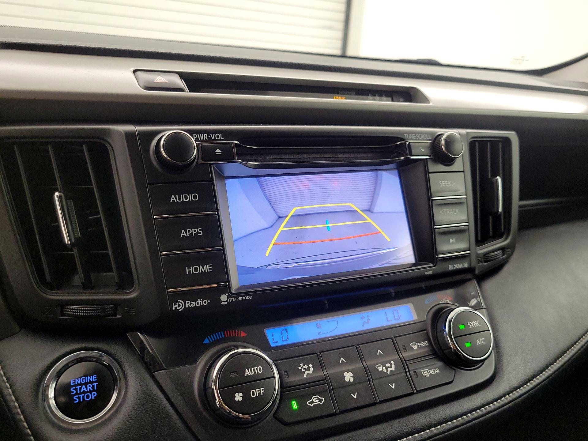 Thumbnail: 2018 Toyota RAV4 - 14