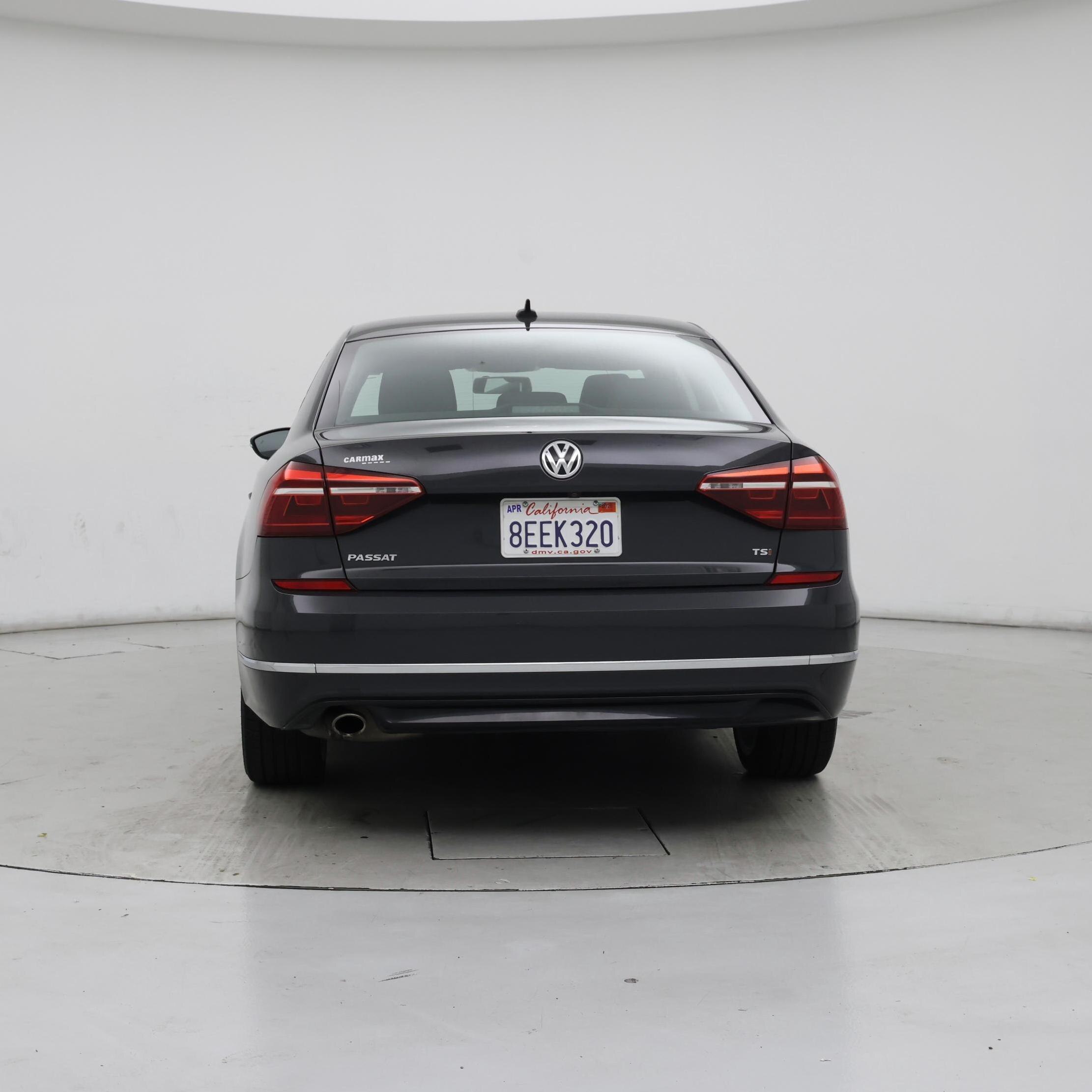 Thumbnail: 2018 Volkswagen Passat - 6