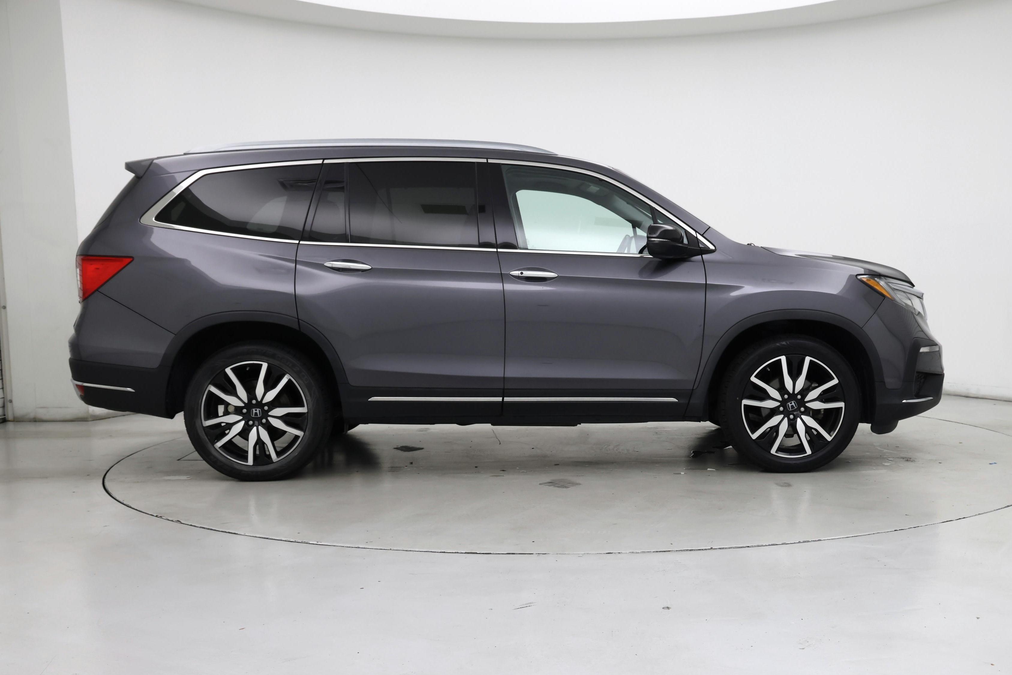 Thumbnail: 2019 Honda Pilot - 7