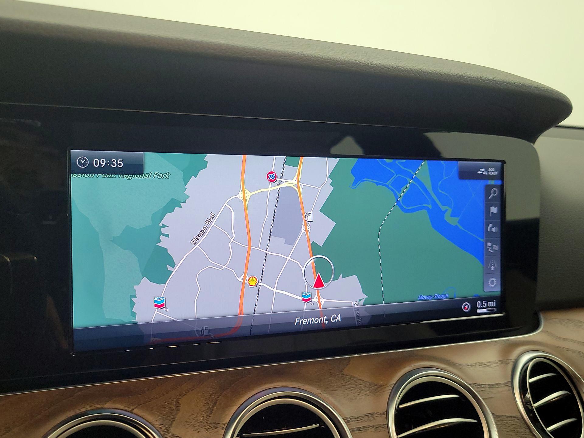 Thumbnail: 2018 Mercedes-Benz E-Class - 14