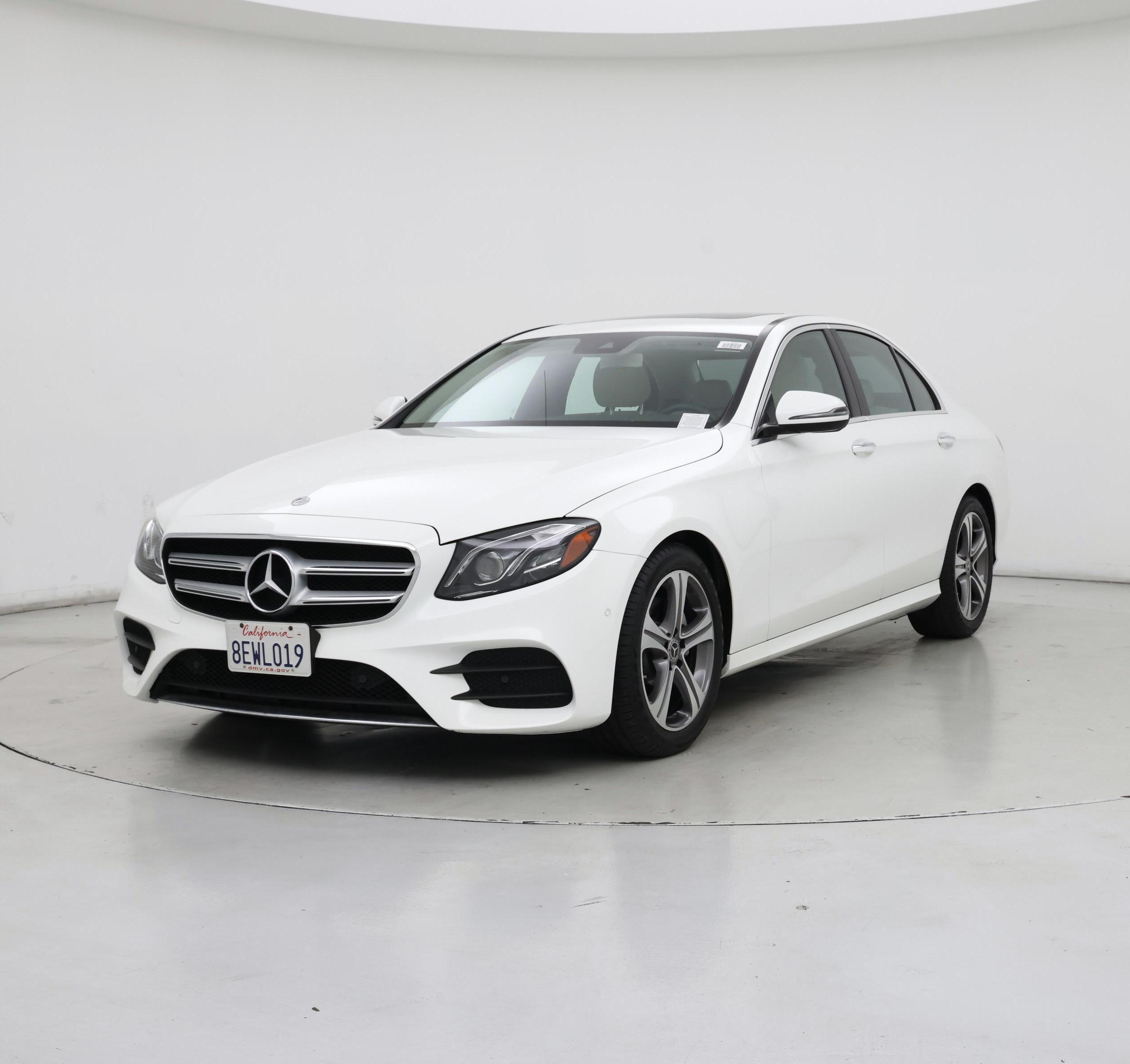 Thumbnail: 2018 Mercedes-Benz E-Class - 4