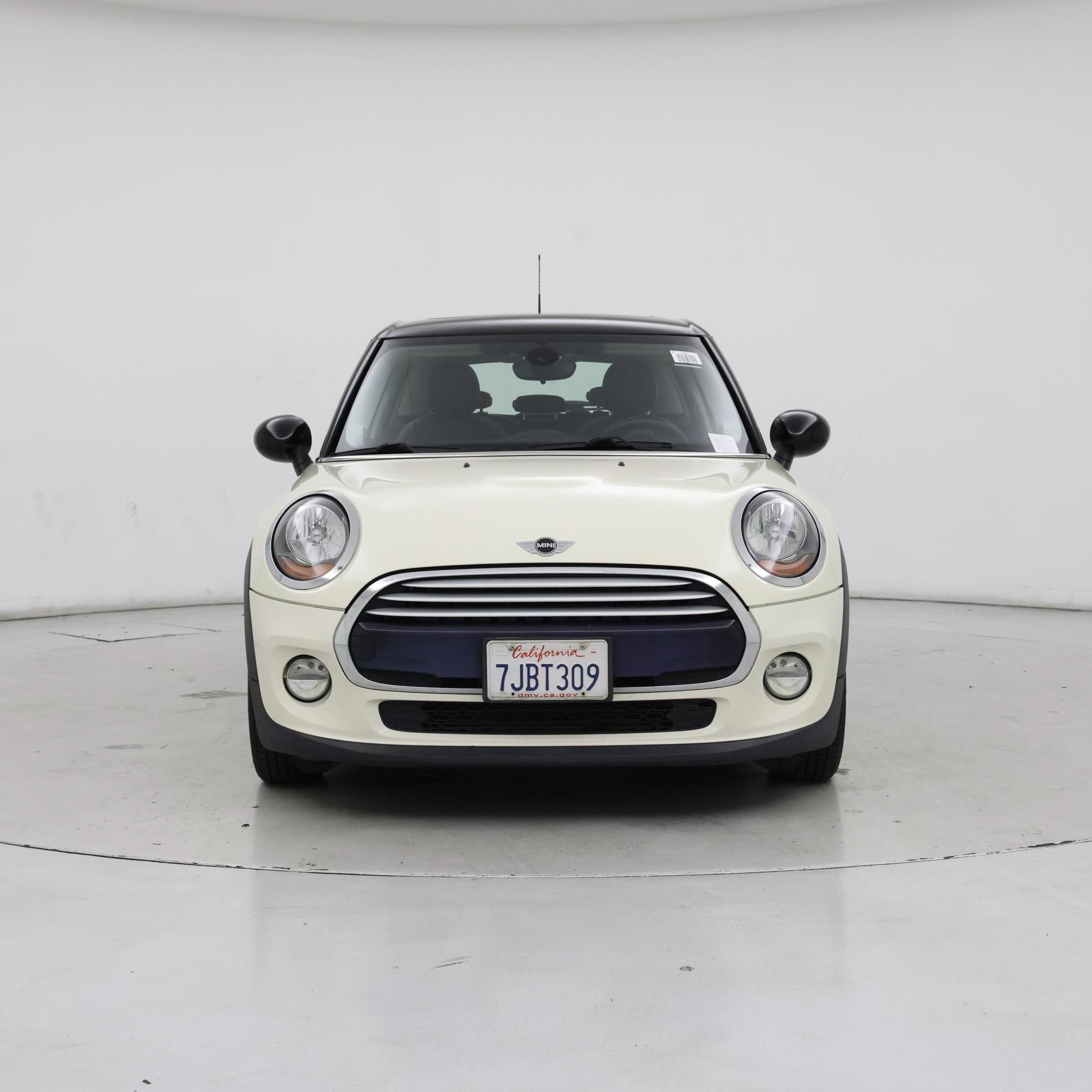 Thumbnail: 2015 MINI Cooper Hardtop - 5