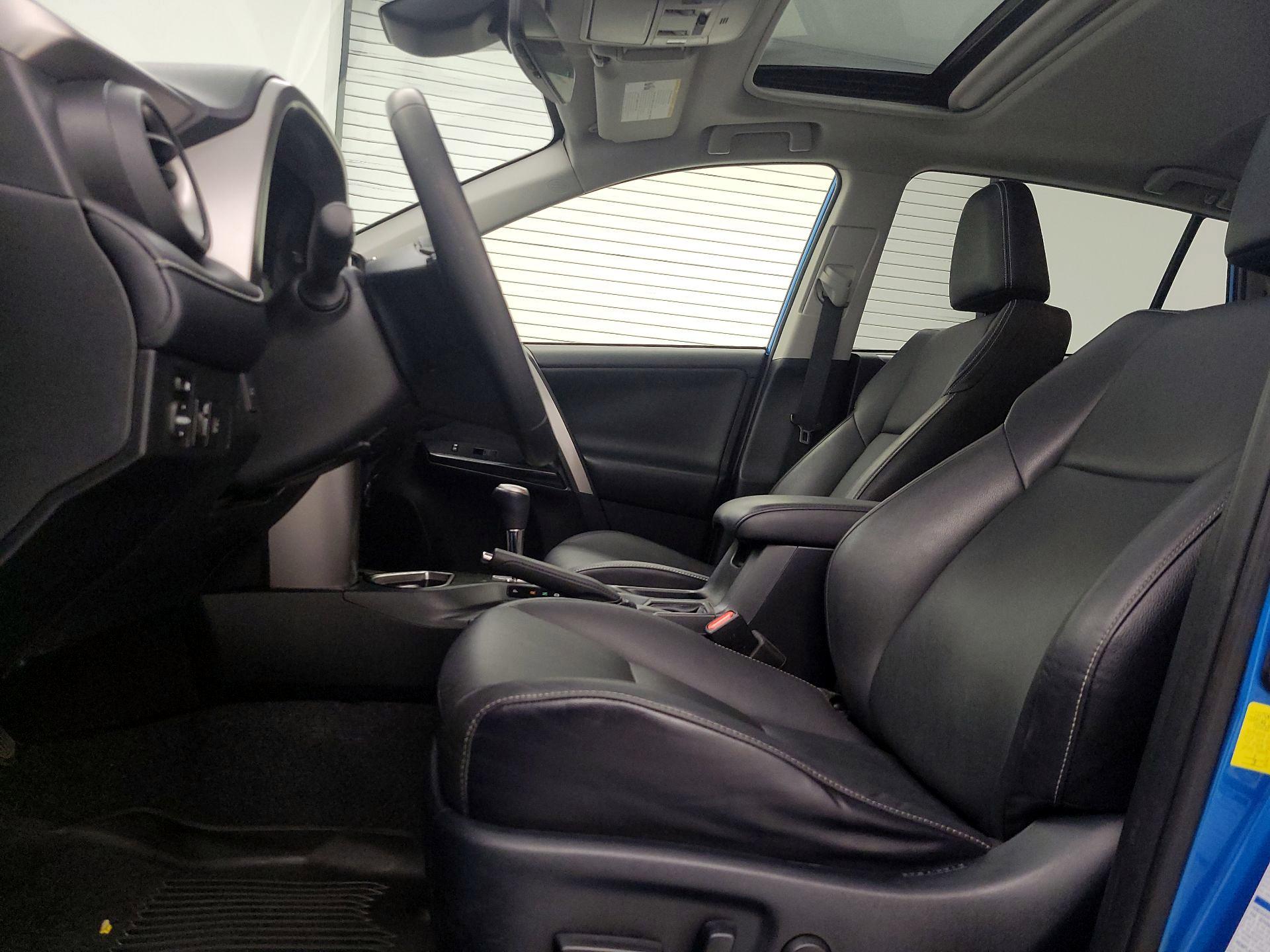 Thumbnail: 2017 Toyota RAV4 - 11
