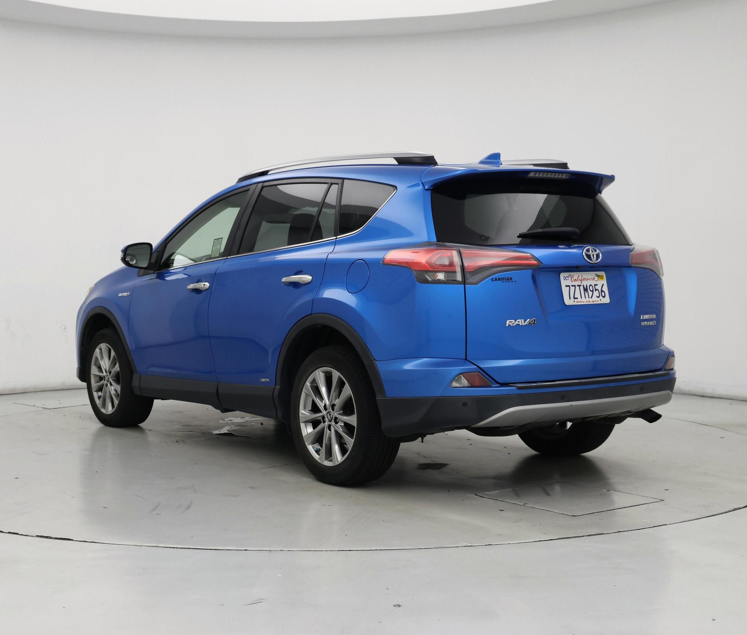 Thumbnail: 2017 Toyota RAV4 - 2
