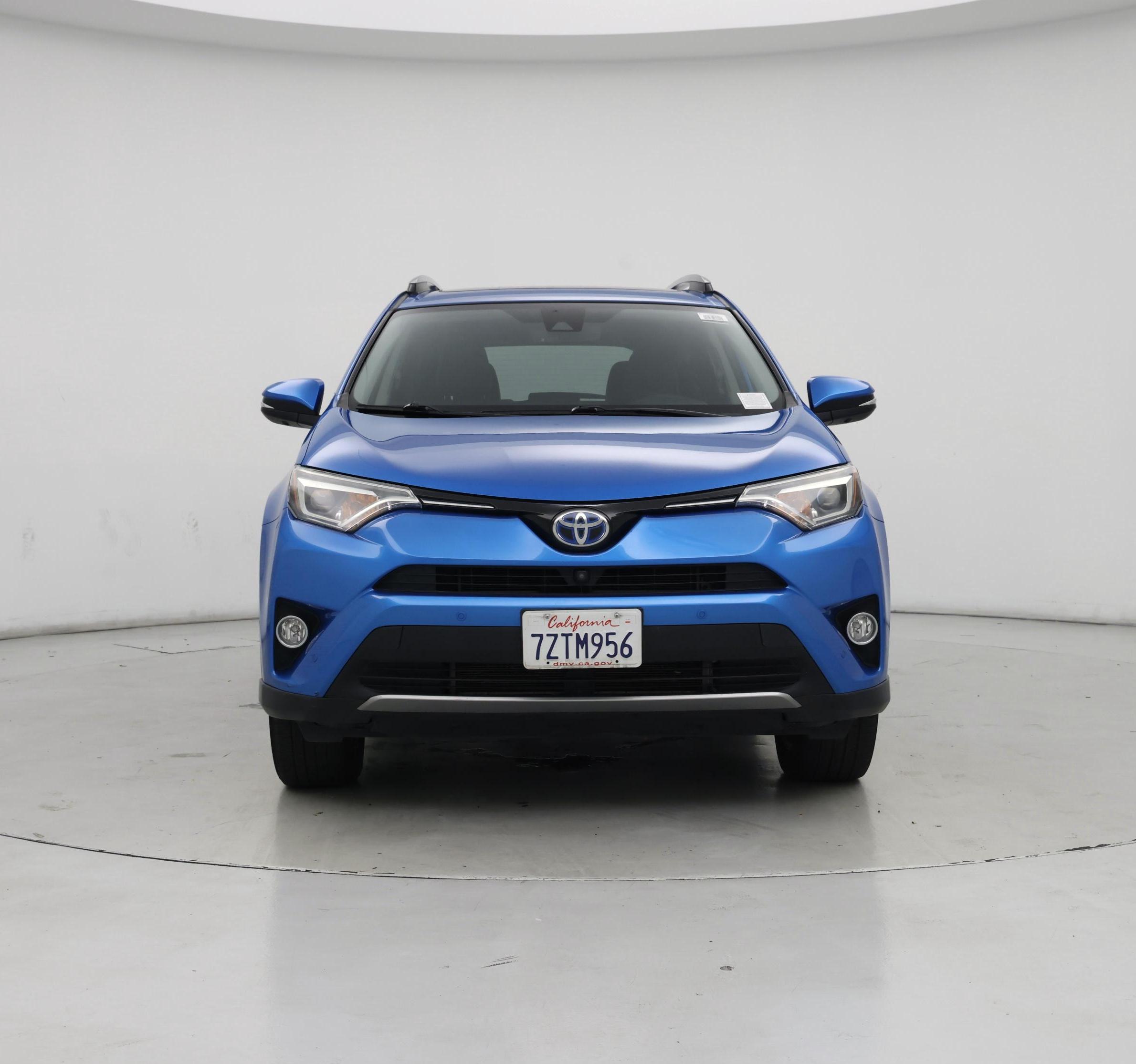 Thumbnail: 2017 Toyota RAV4 - 5