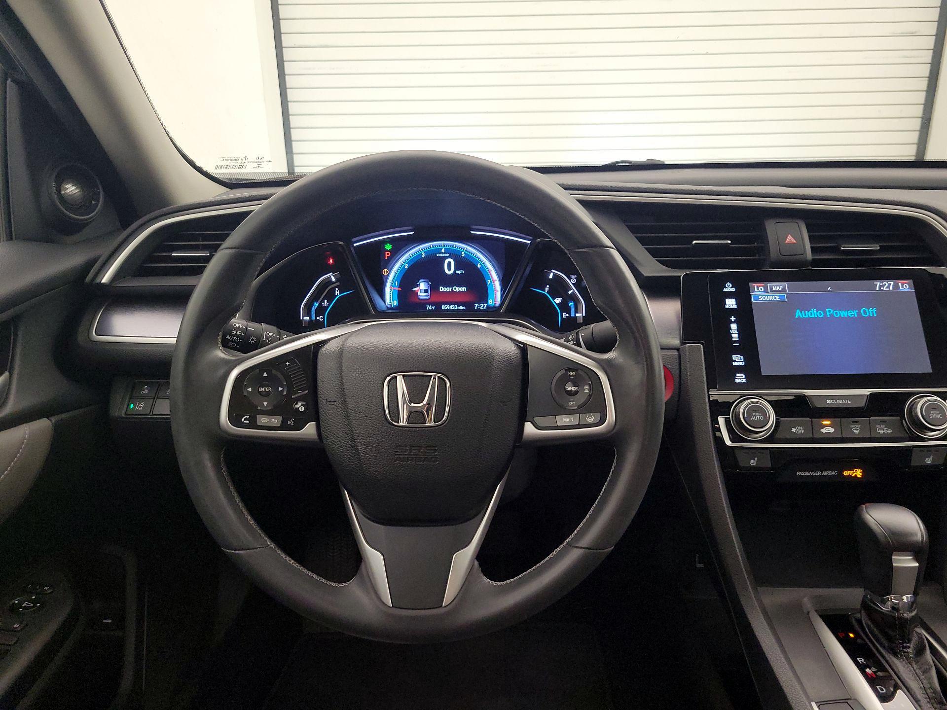 Thumbnail: 2017 Honda Civic - 10