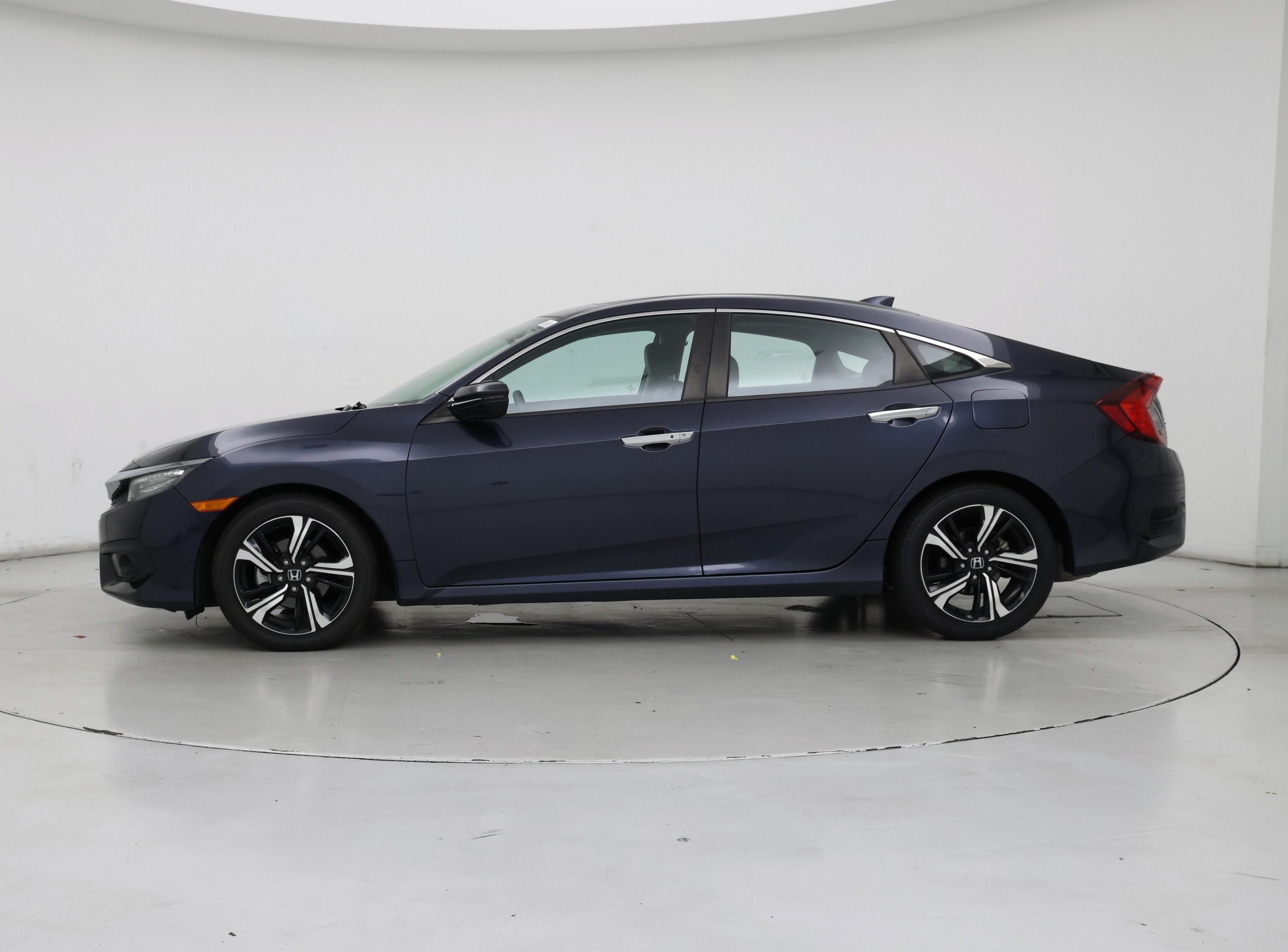 Thumbnail: 2017 Honda Civic - 3