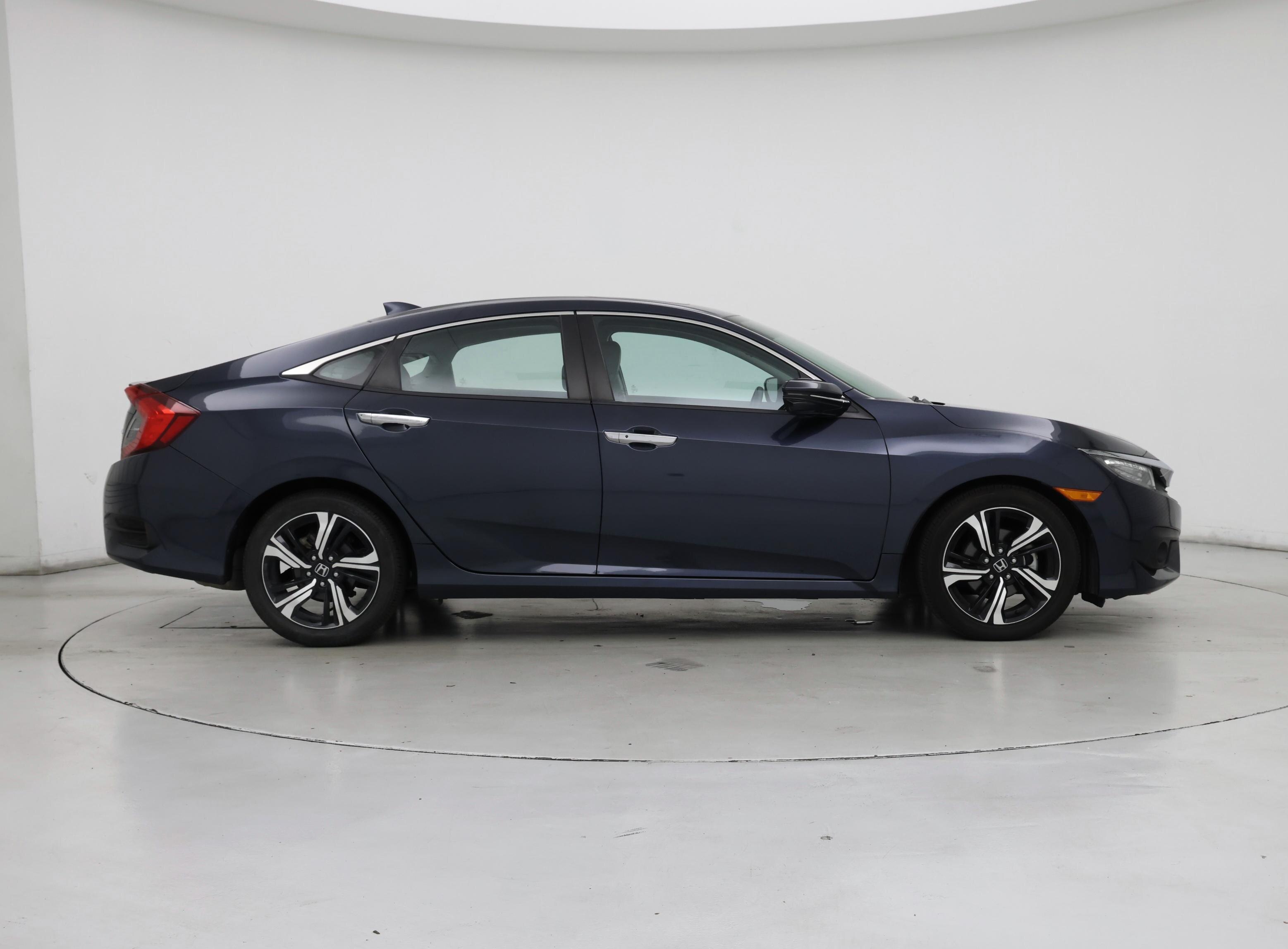 Thumbnail: 2017 Honda Civic - 7