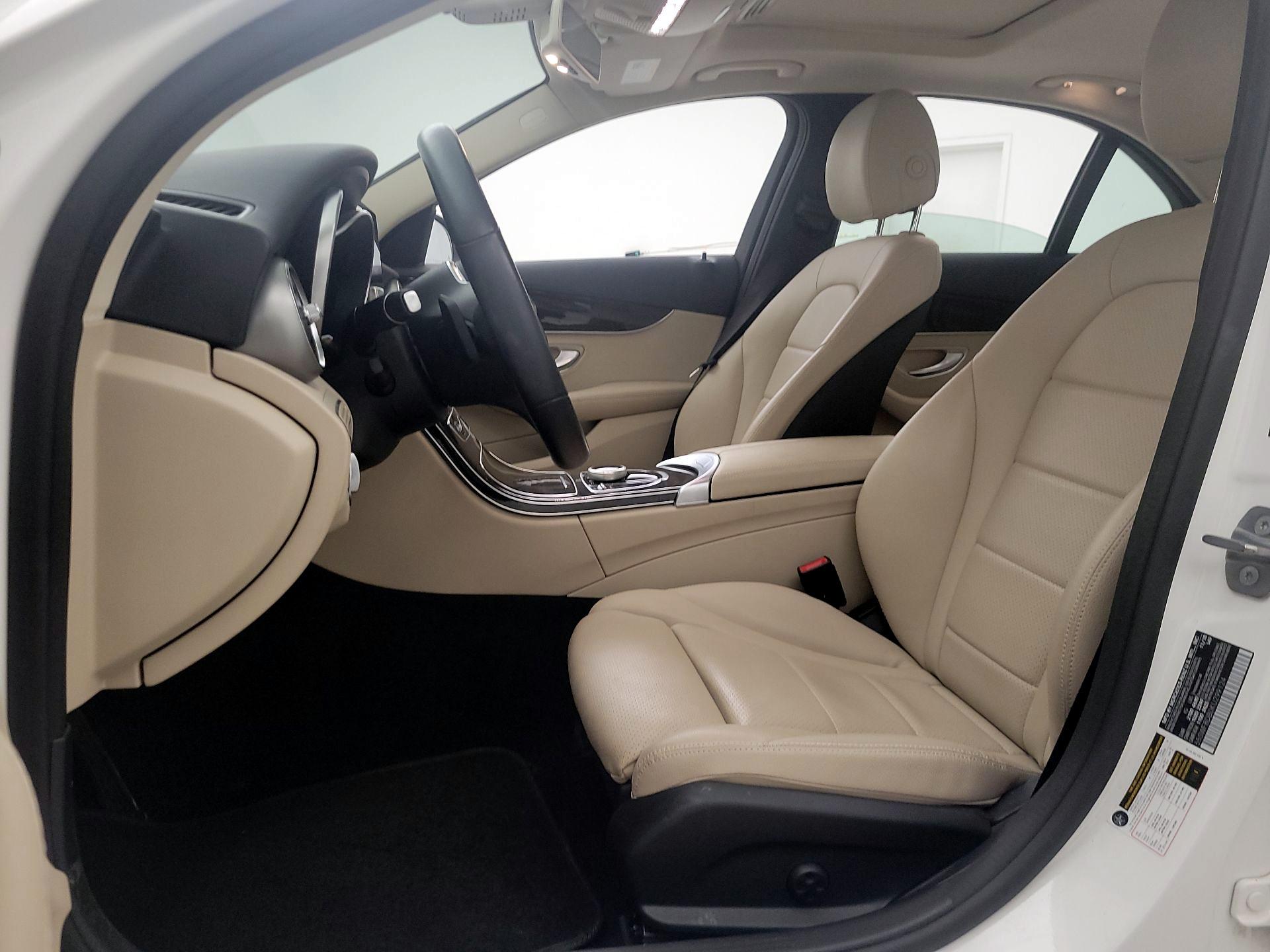 Thumbnail: 2019 Mercedes-Benz C-Class - 11