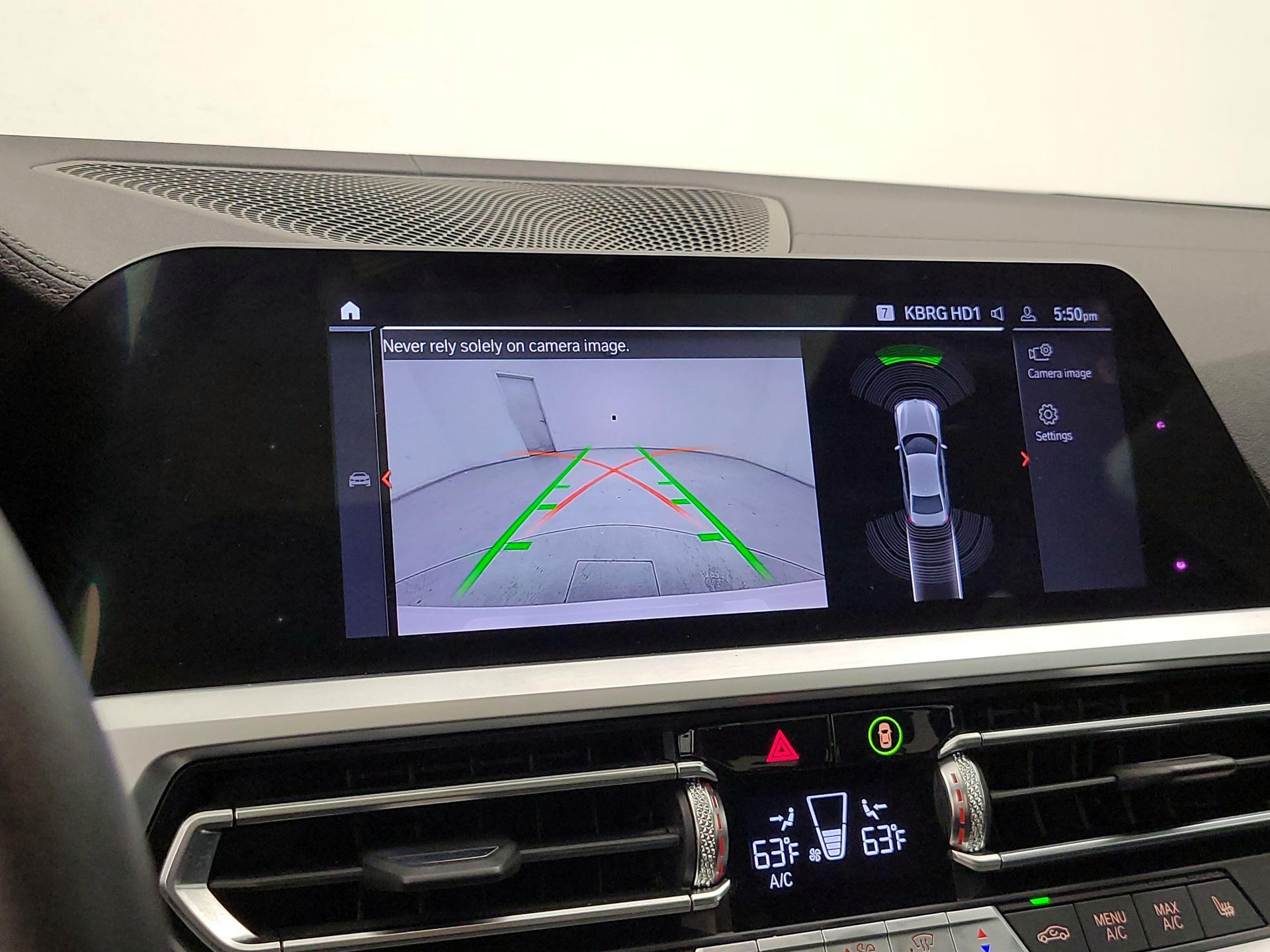 Thumbnail: 2019 BMW 3 Series - 15