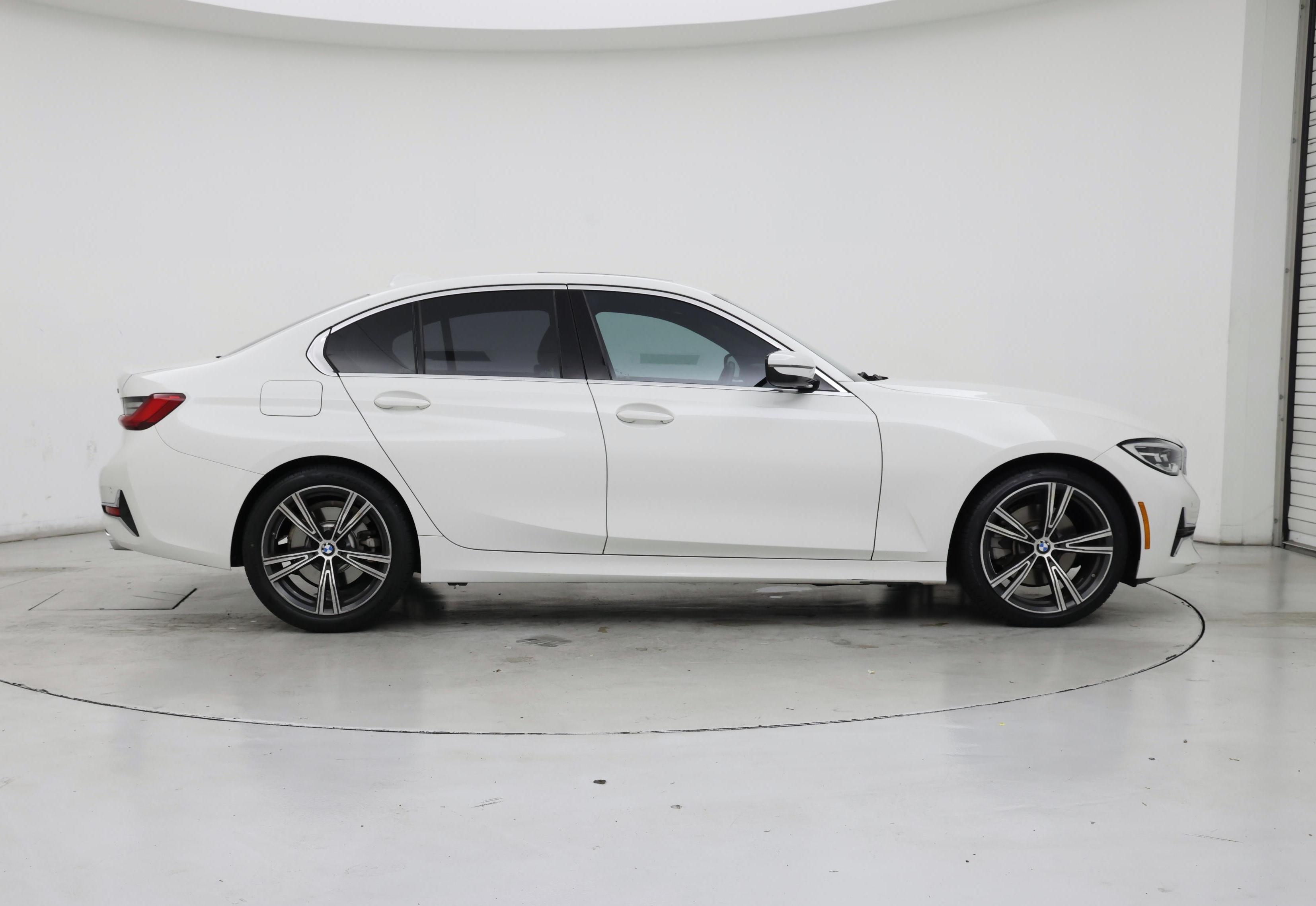 Thumbnail: 2019 BMW 3 Series - 7
