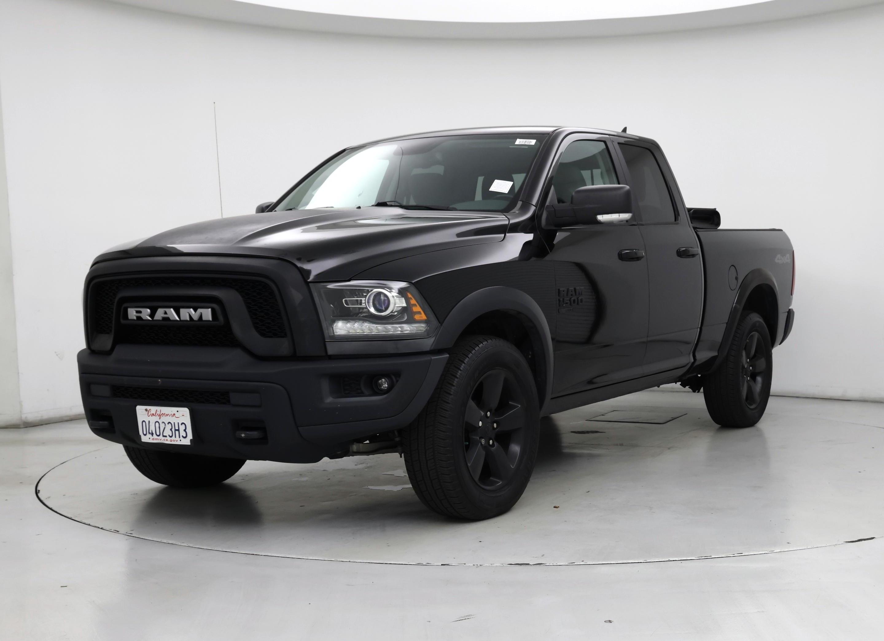 Thumbnail: 2019 RAM 1500 Classic - 4
