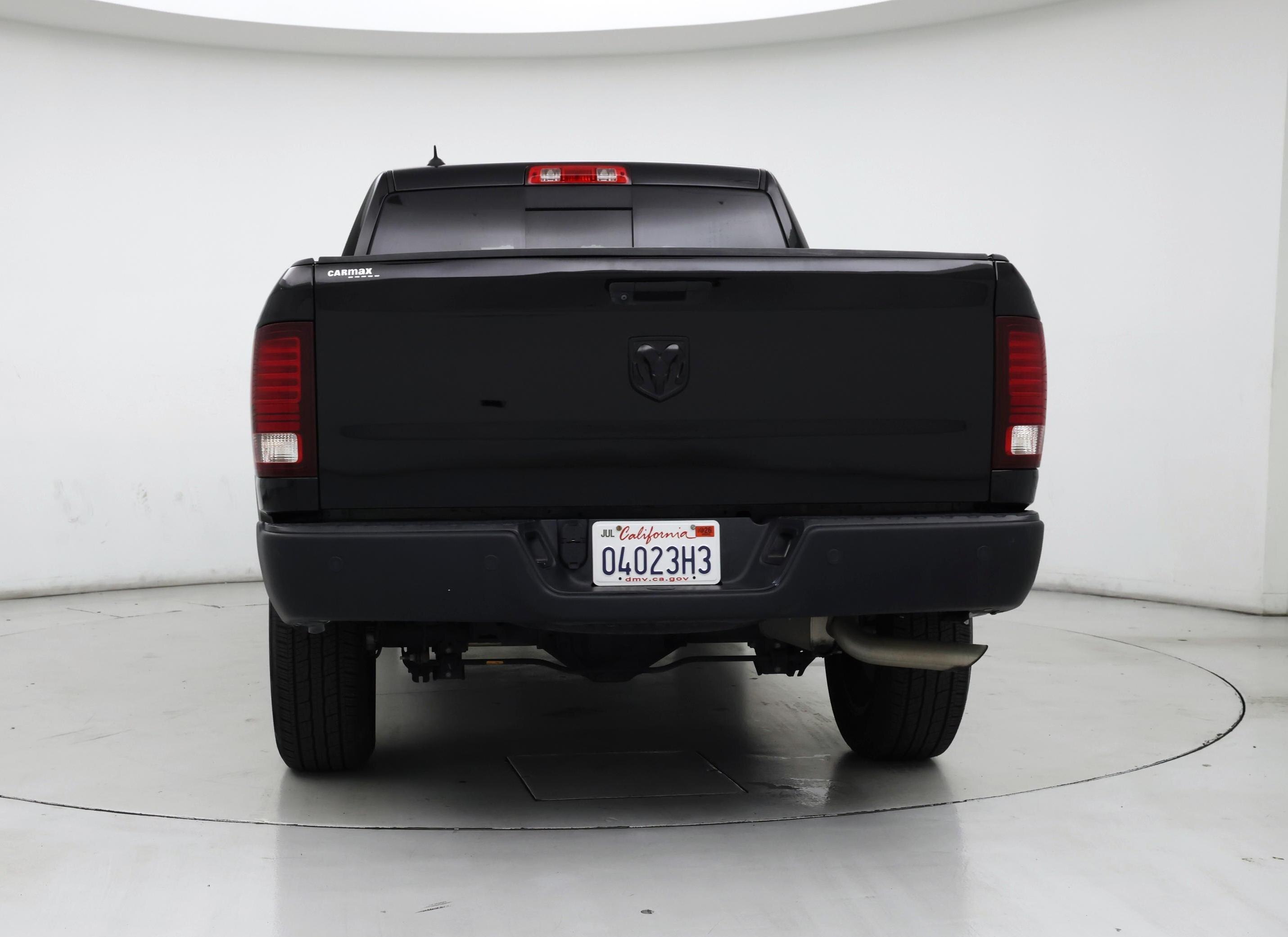 Thumbnail: 2019 RAM 1500 Classic - 6