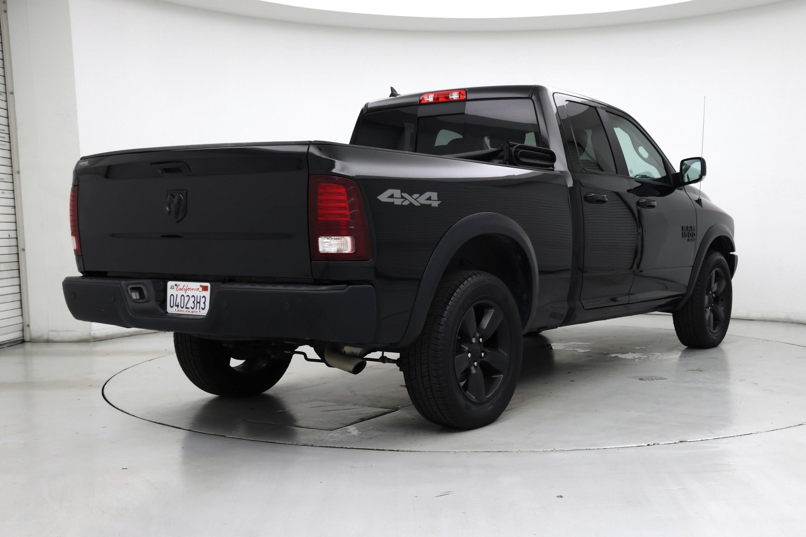 Thumbnail: 2019 RAM 1500 Classic - 8