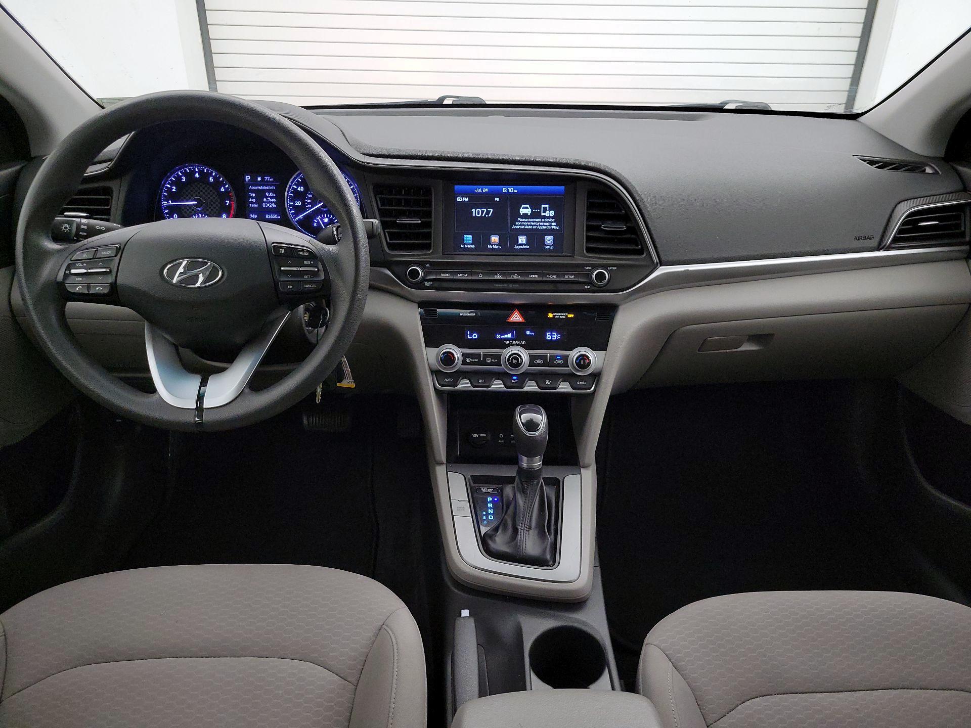 Thumbnail: 2020 Hyundai Elantra - 9