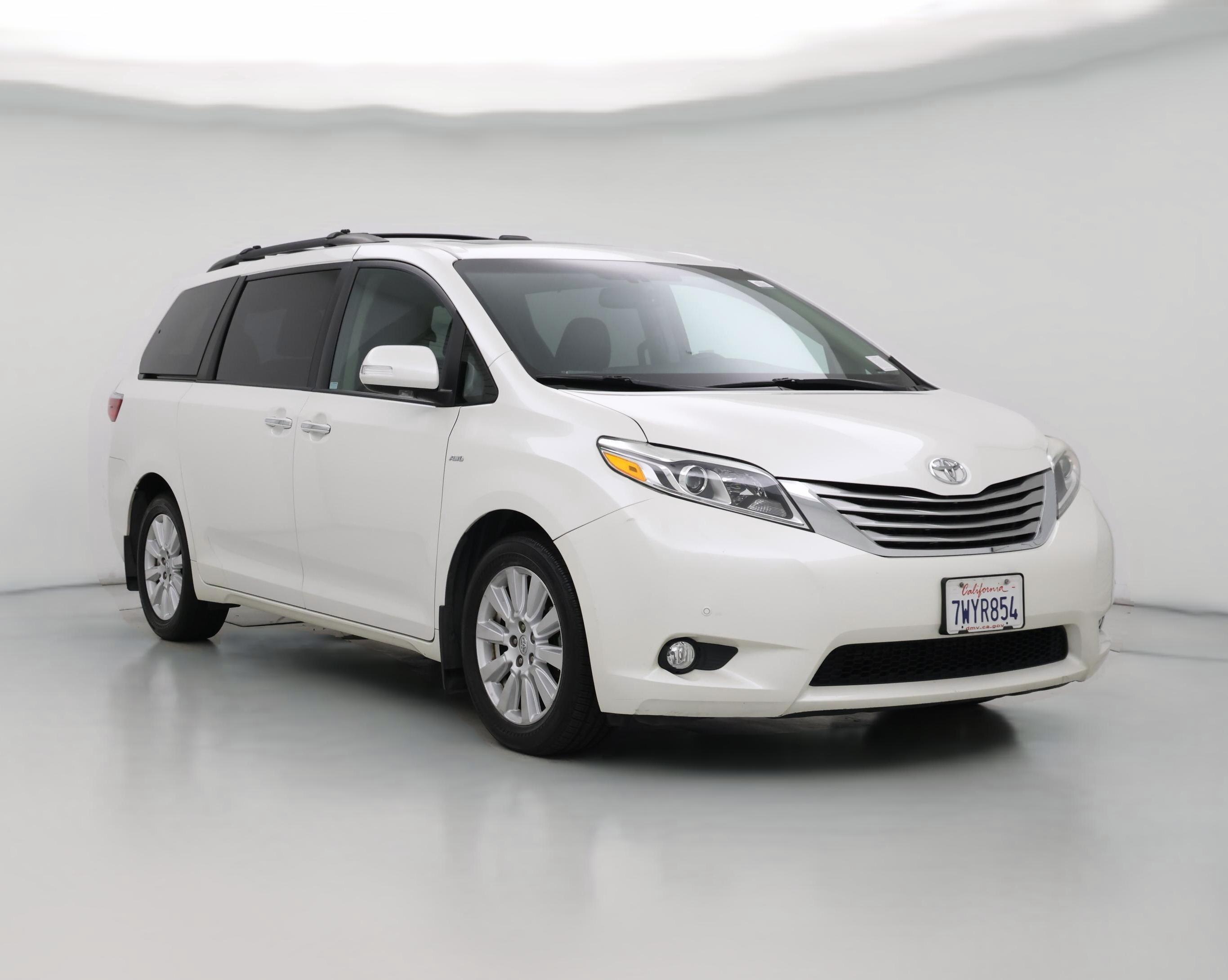 Thumbnail: 2017 Toyota Sienna - 1