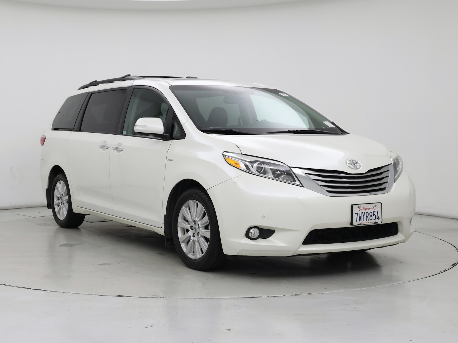 Image 2 of 2017 Toyota Sienna Limited Premium