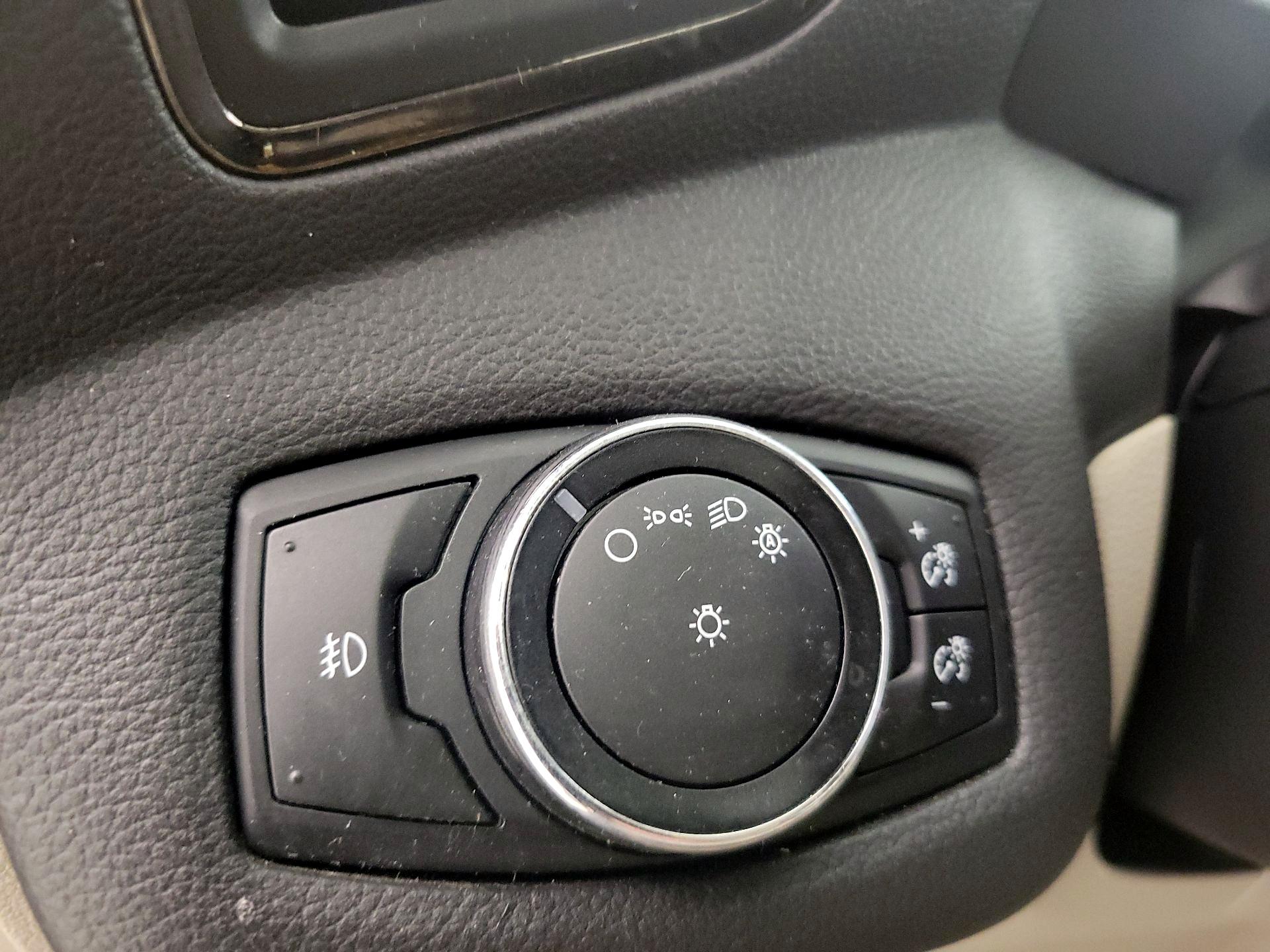 Thumbnail: 2014 Ford Escape - 13