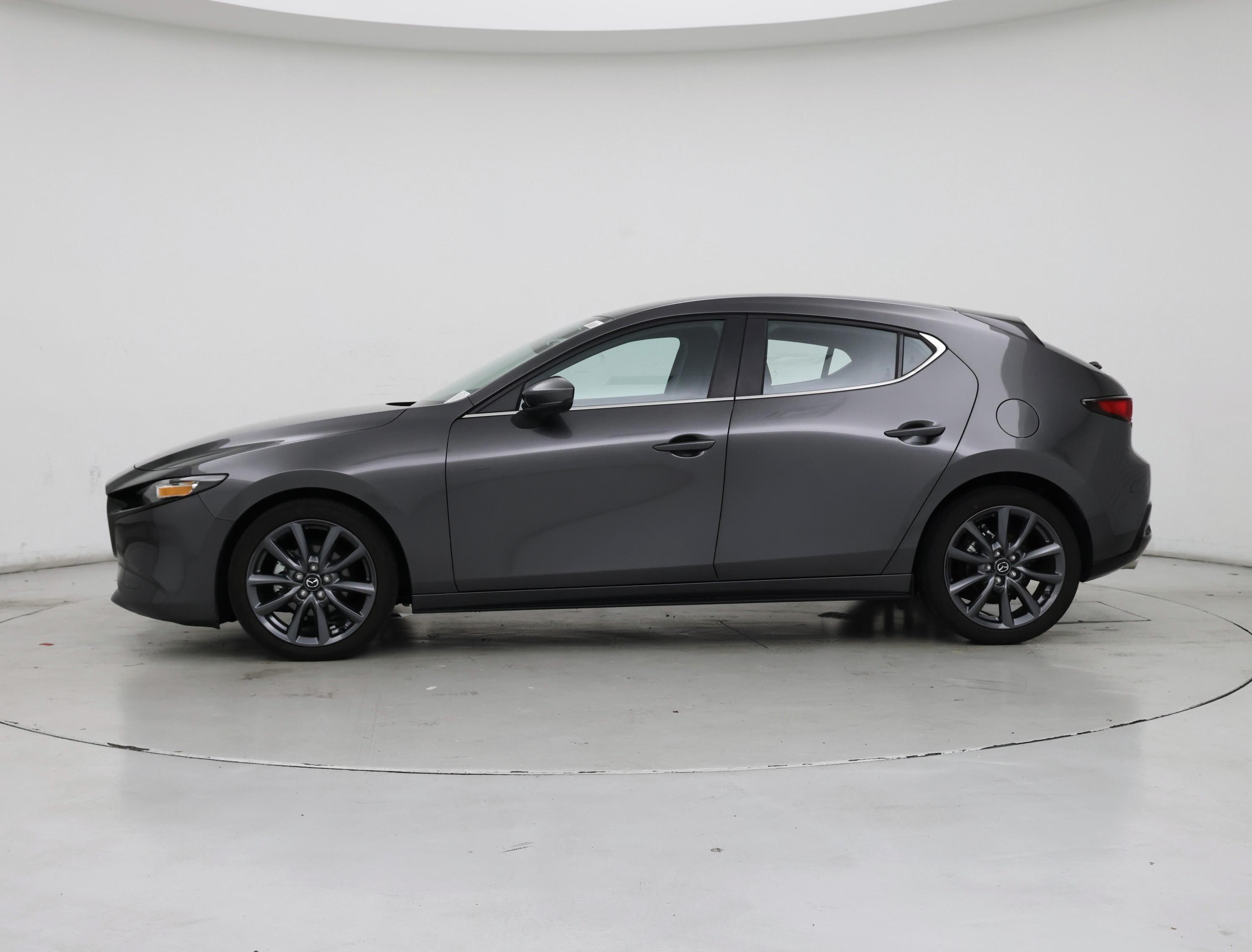Thumbnail: 2022 Mazda Mazda3 - 3
