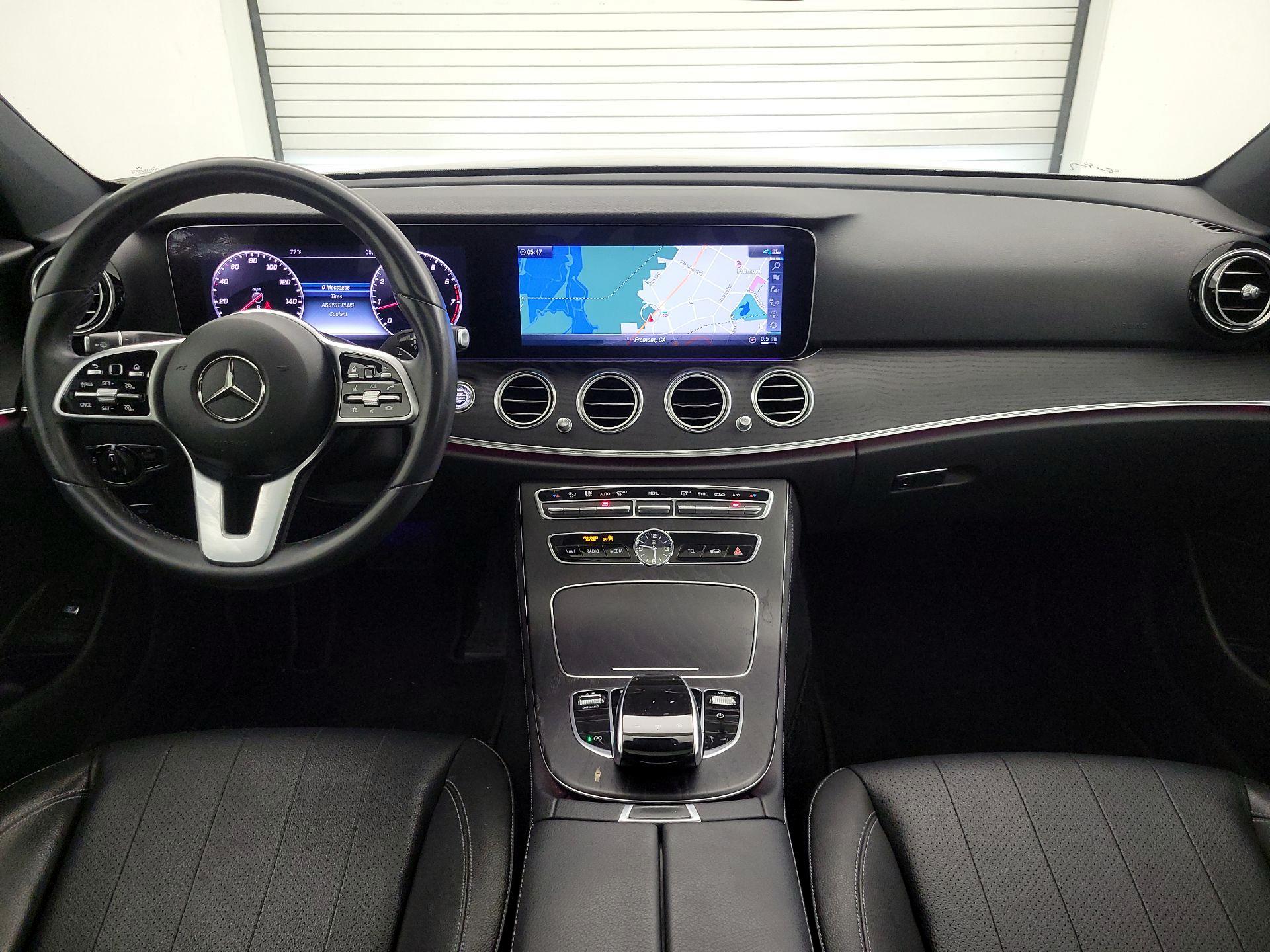 Thumbnail: 2019 Mercedes-Benz E-Class - 9